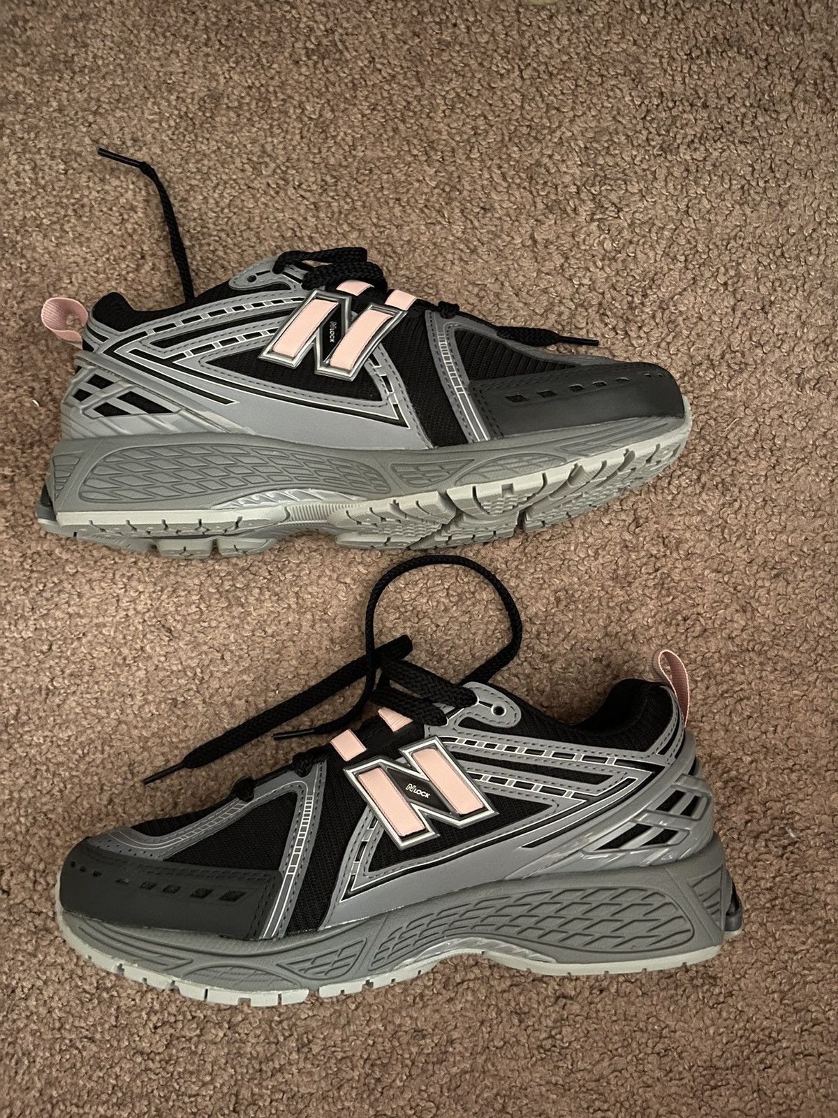 New Balance Classics black pink 1906R Size US 8.5 / IT 38.5 - 2 Thumbnail
