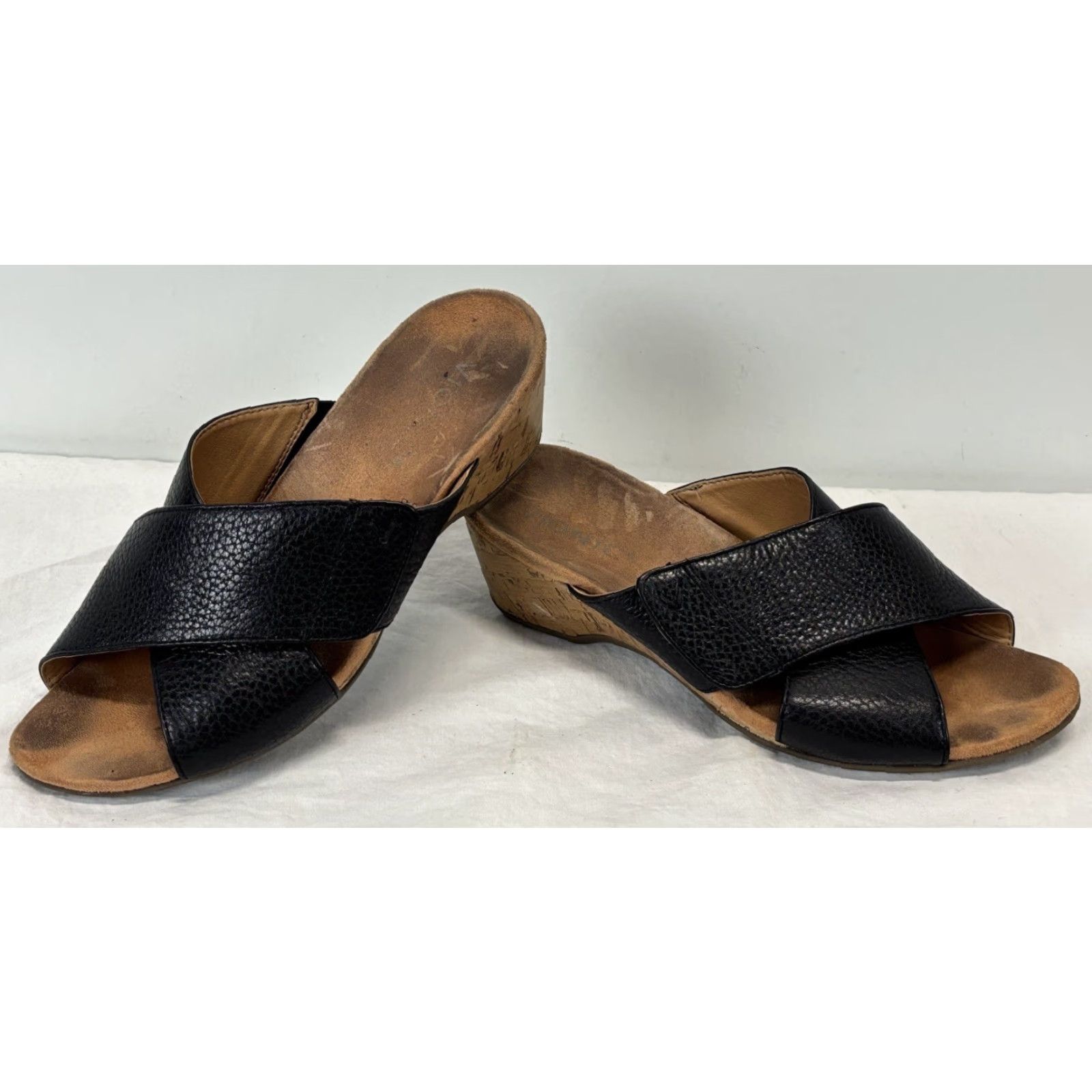 Vionic Vionic Sandal Women Size 7 M Black Leather Cork Wedge Slide Size US 7 / IT 37 - 2 Thumbnail