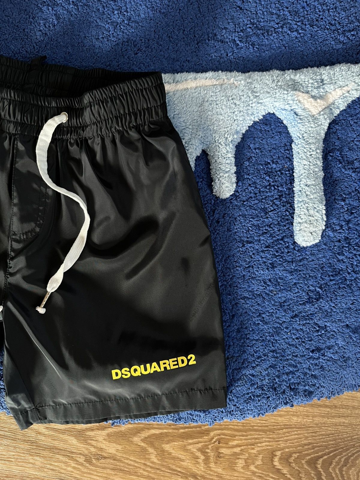Dsquared2 Vintage Y2K Dsquared2 Nylon Shorts Red Italy 16years Size US 32 / EU 48 - 3 Thumbnail