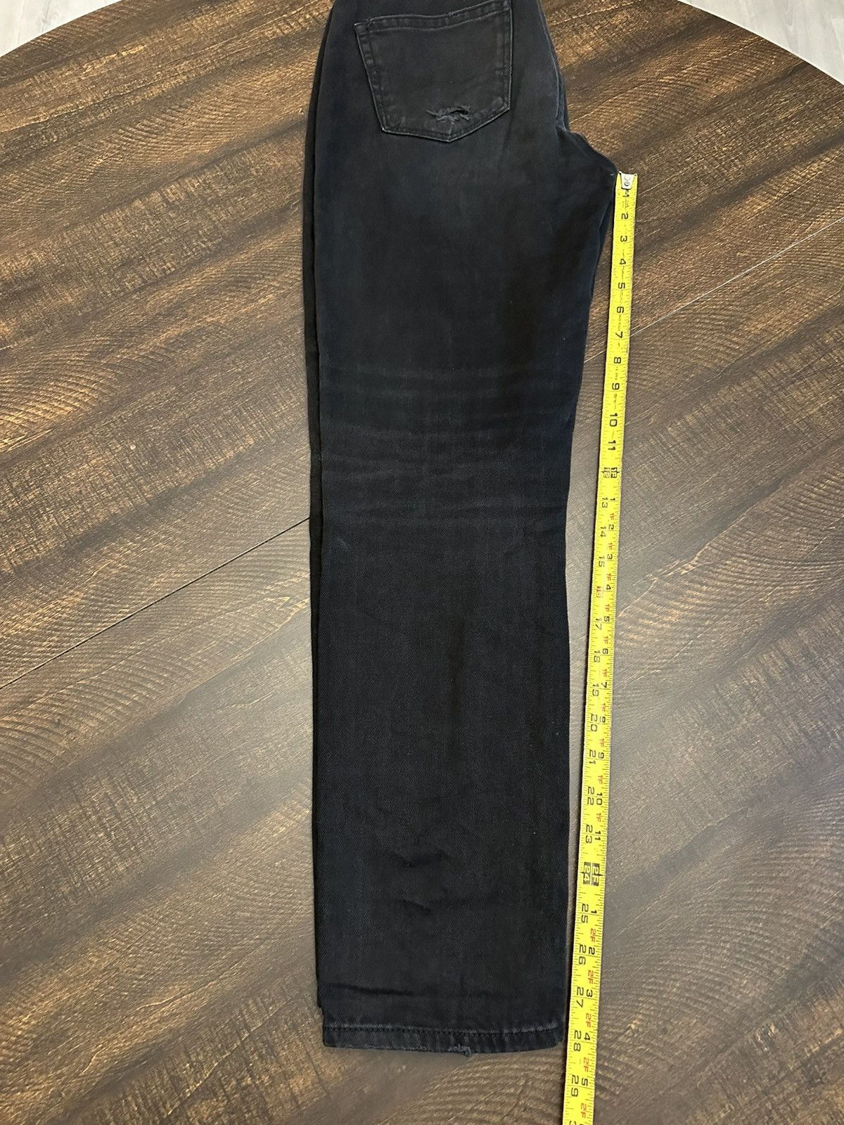 American Eagle Outfitters American Eagle Black Distressed Mom Jeans Size 4 Size 27" / US 4 / IT 40 - 5 Thumbnail