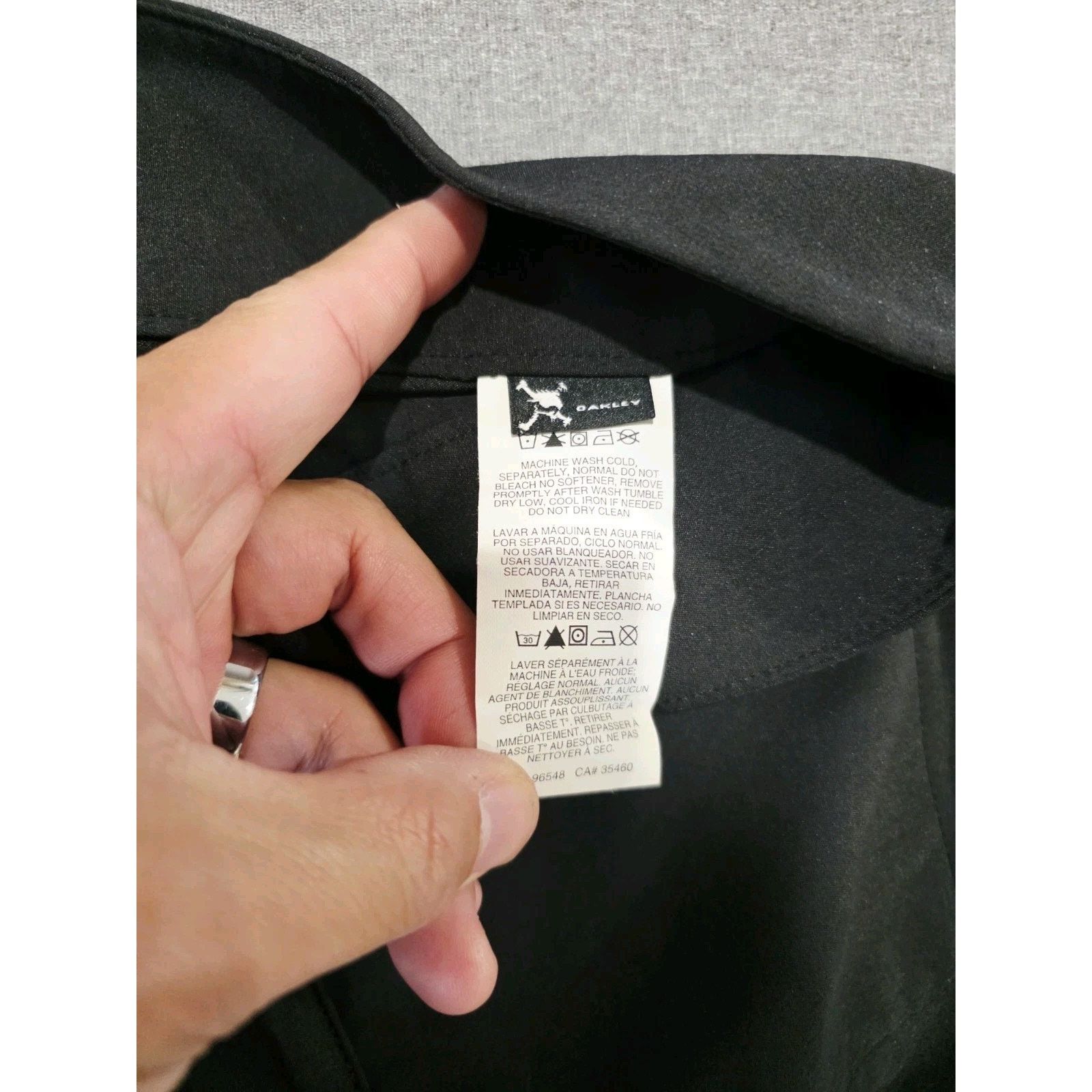 Oakley Oakley Women's Board Golf Bermuda Shorts Black Athleisure 6 Size 28" / US 6 / IT 42 - 6 Thumbnail