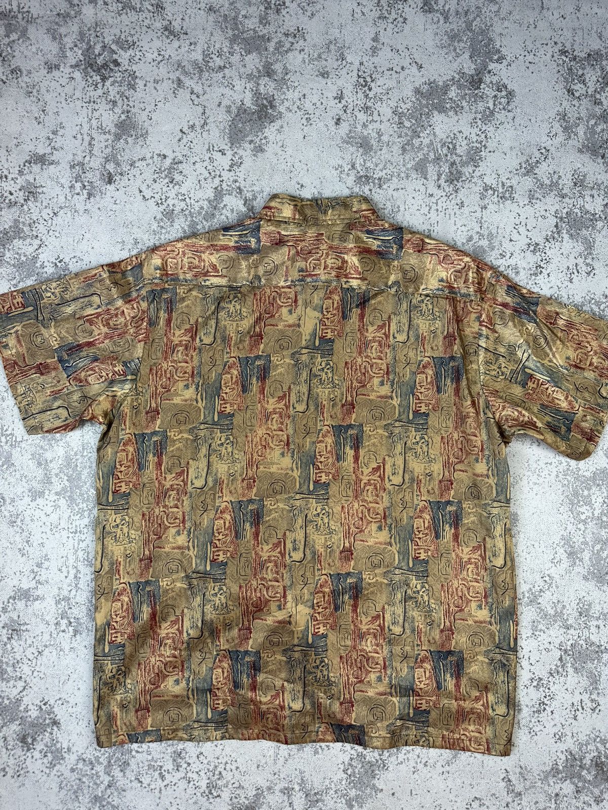 Vintage Vintage Shirt Thai Silk Tribal Pattern Rare Button-Up Size US XL / EU 56 / 4 - 2 Thumbnail