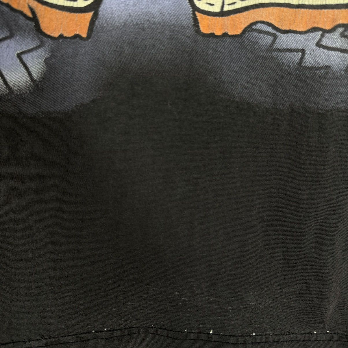 Vintage Vintage 1996 Looney Tunes Taz Truckin Co Cartoon T Shirt Size US XL / EU 56 / 4 - 9 Thumbnail