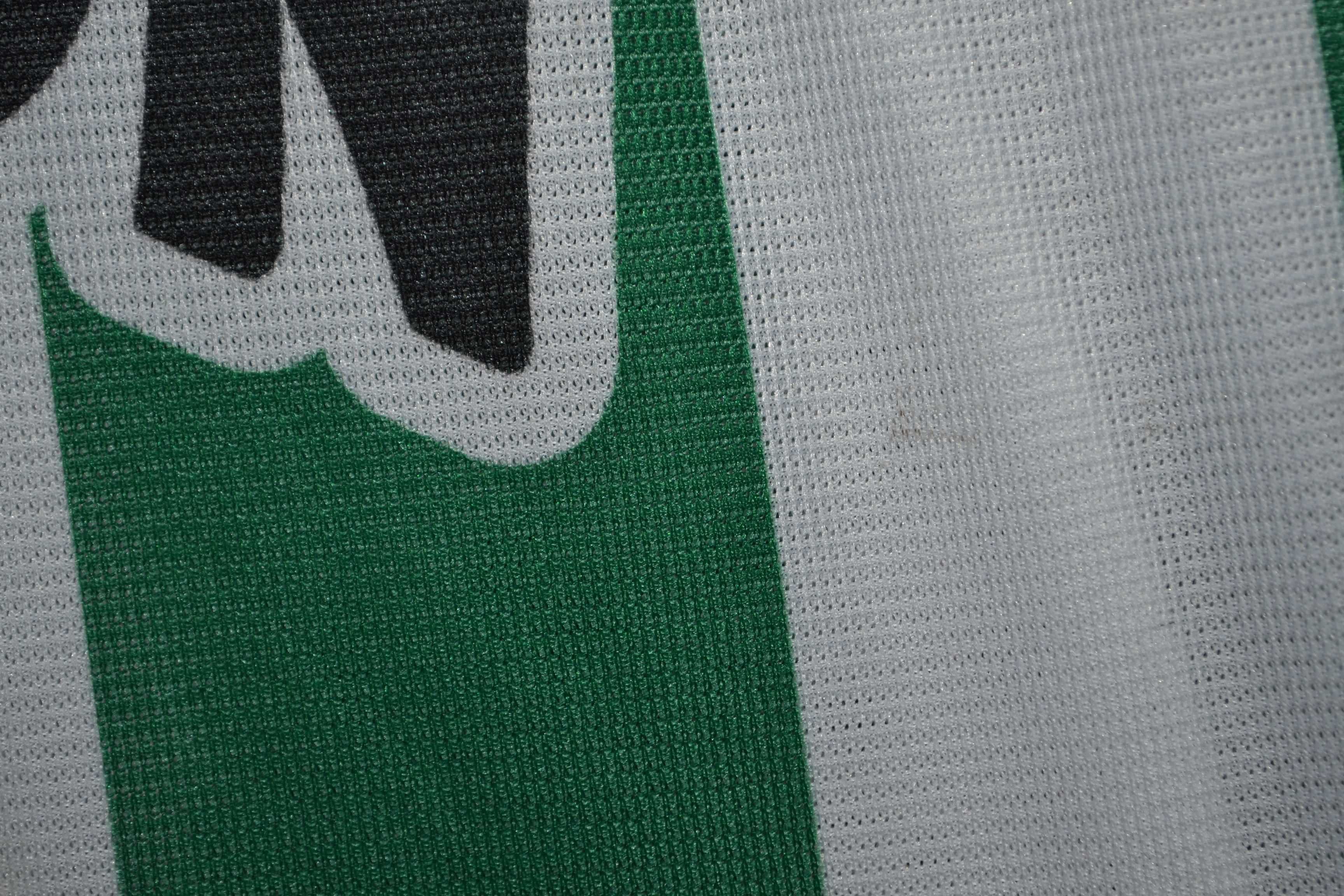 Umbro Athletico Nacional 2003-2004 Original Jersey size XL Size US XL / EU 56 / 4 - 11 Thumbnail