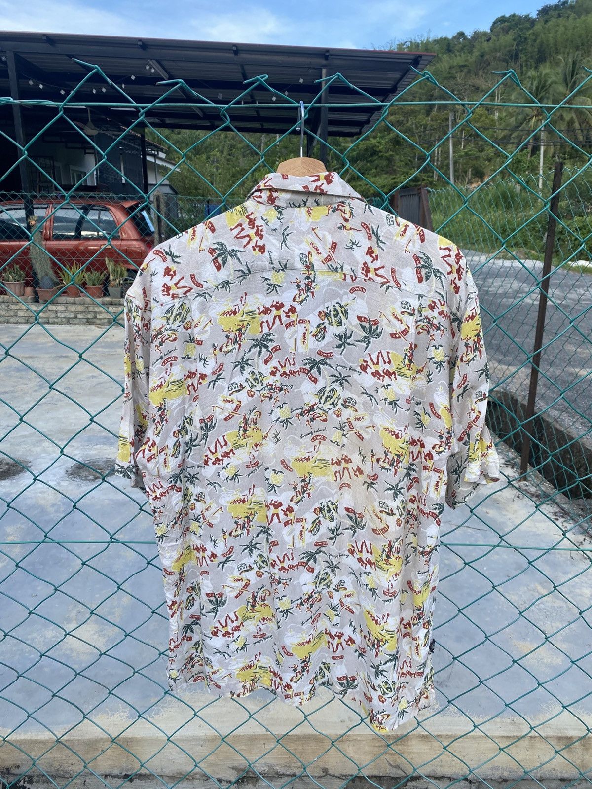 Japanese Brand First Down 100% rayon crape hawaiian shirts Size US XL / EU 56 / 4 - 2 Thumbnail