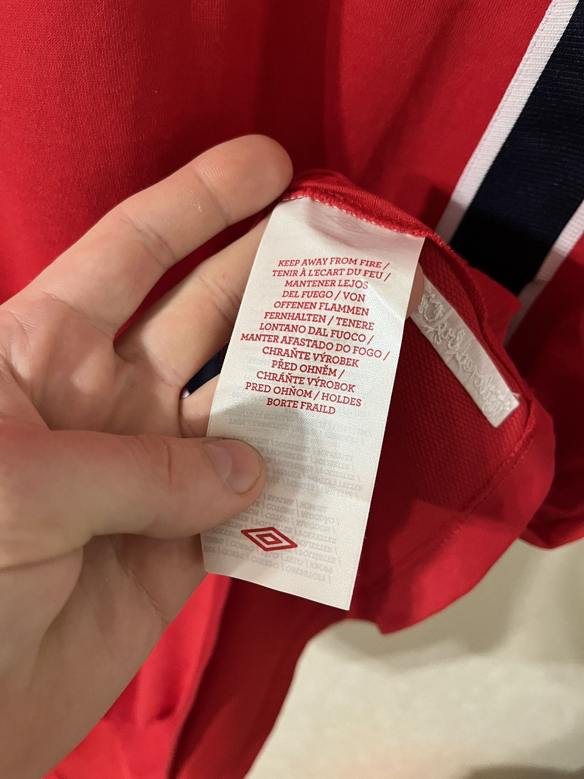 Other Umbro Norway 12/13 Home Jersey Size US L / EU 52-54 / 3 - 5 Thumbnail