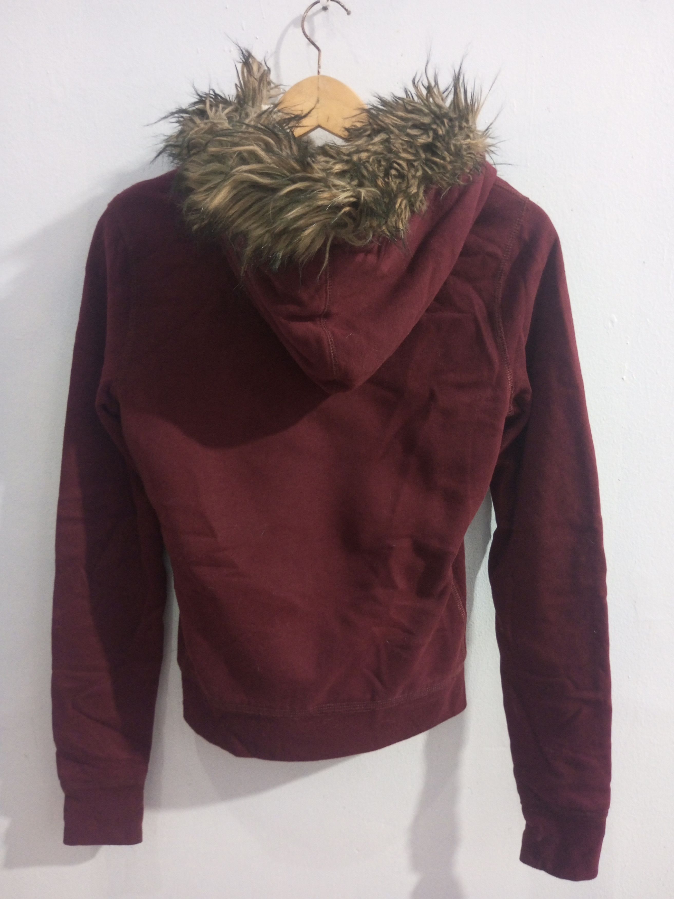 Abercrombie & Fitch Vintage abercrombie maroon fur hoodie Size US S / EU 44-46 / 1 - 9 Thumbnail