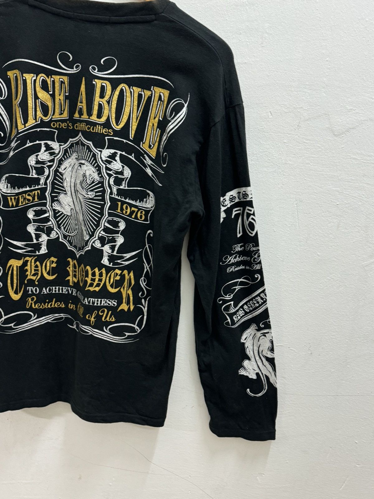 Japanese Brand RISE ABOVE ONE DIFFICULTIES TO ARCHIEVE GREATNESS TEE Size US M / EU 48-50 / 2 - 4 Thumbnail