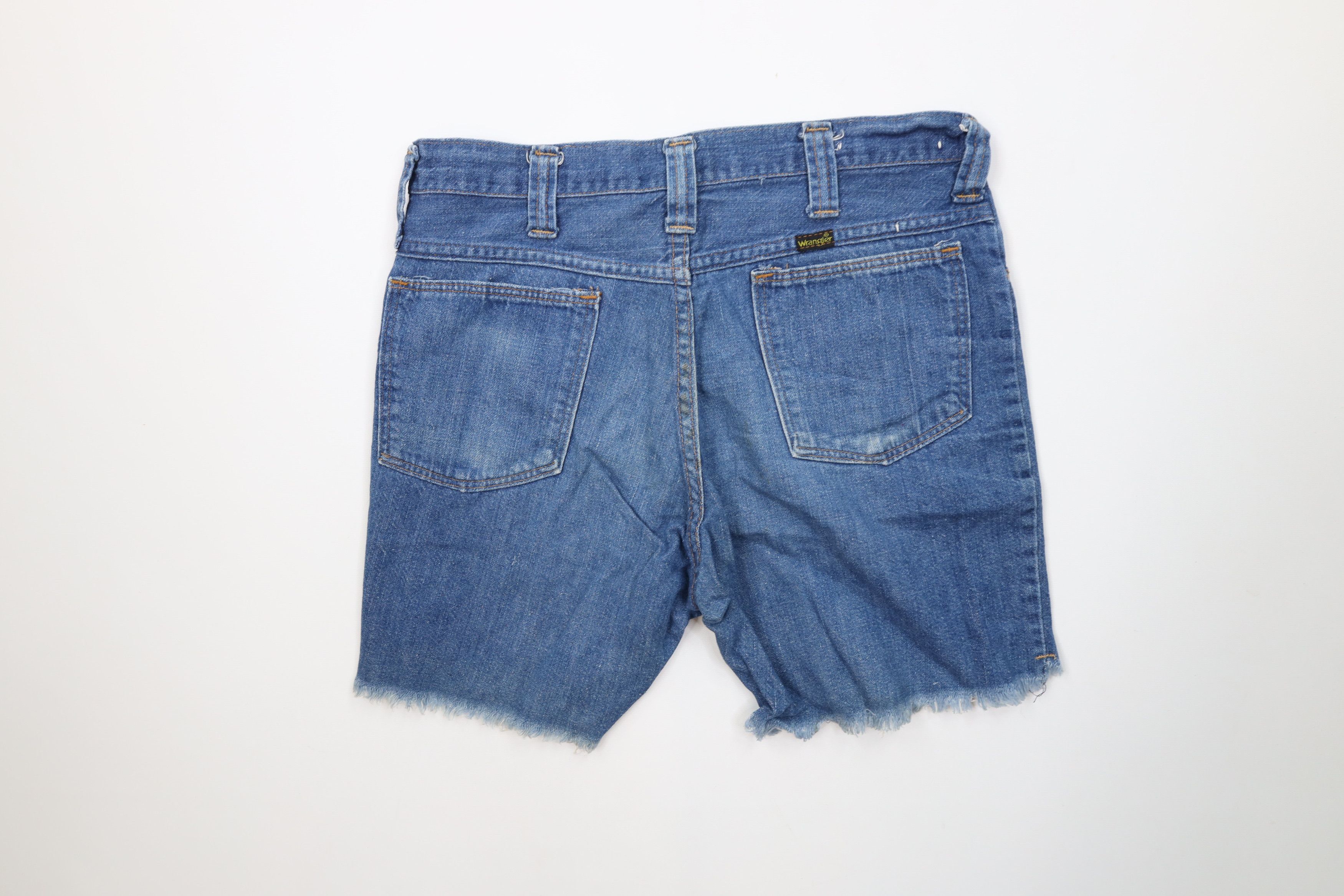 Wrangler Vintage 70s Wrangler Frayed Denim Jean Short Shorts Blue USA Size US 30 / EU 46 - 8 Thumbnail