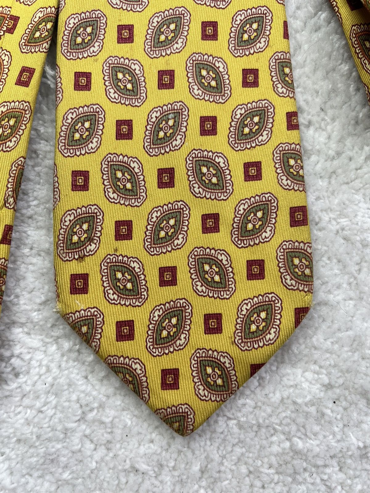 Etro Vintage Etro Italy Silk Geometric Gold Luxury Tie Size ONE SIZE - 2 Thumbnail