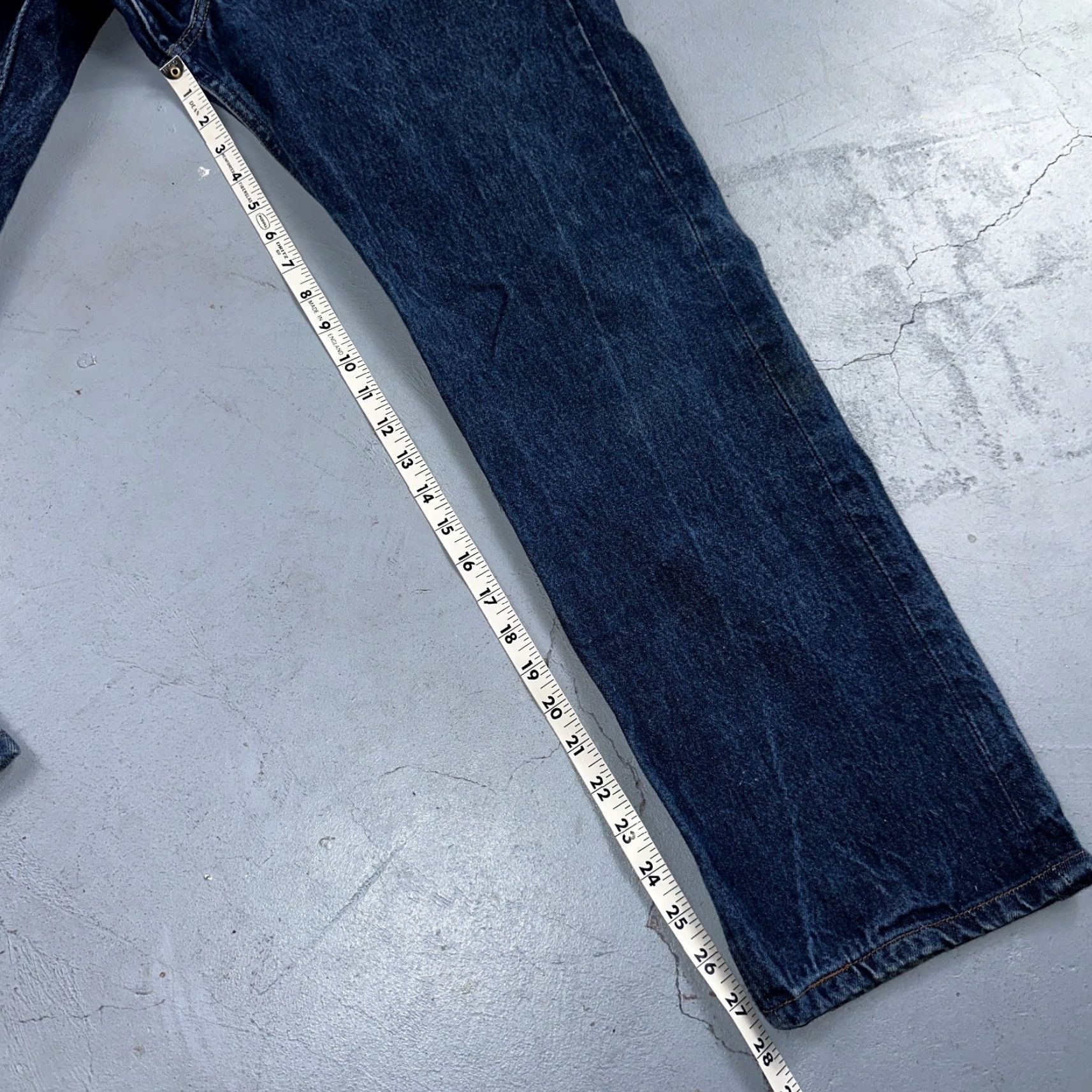 Levi's VINTAGE Levi's 501 Jeans Men 34x31 Blue Straight Leg 90s Y2K USA Mid Rise Comfort Size US 34 / EU 50 - 5 Thumbnail