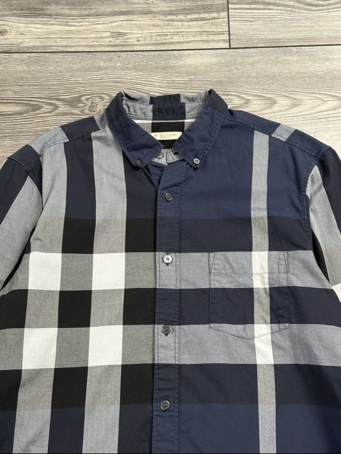 Burberry Burberry Brit Nova Check Plaid Button Up Size US M / EU 48-50 / 2 - 2 Thumbnail