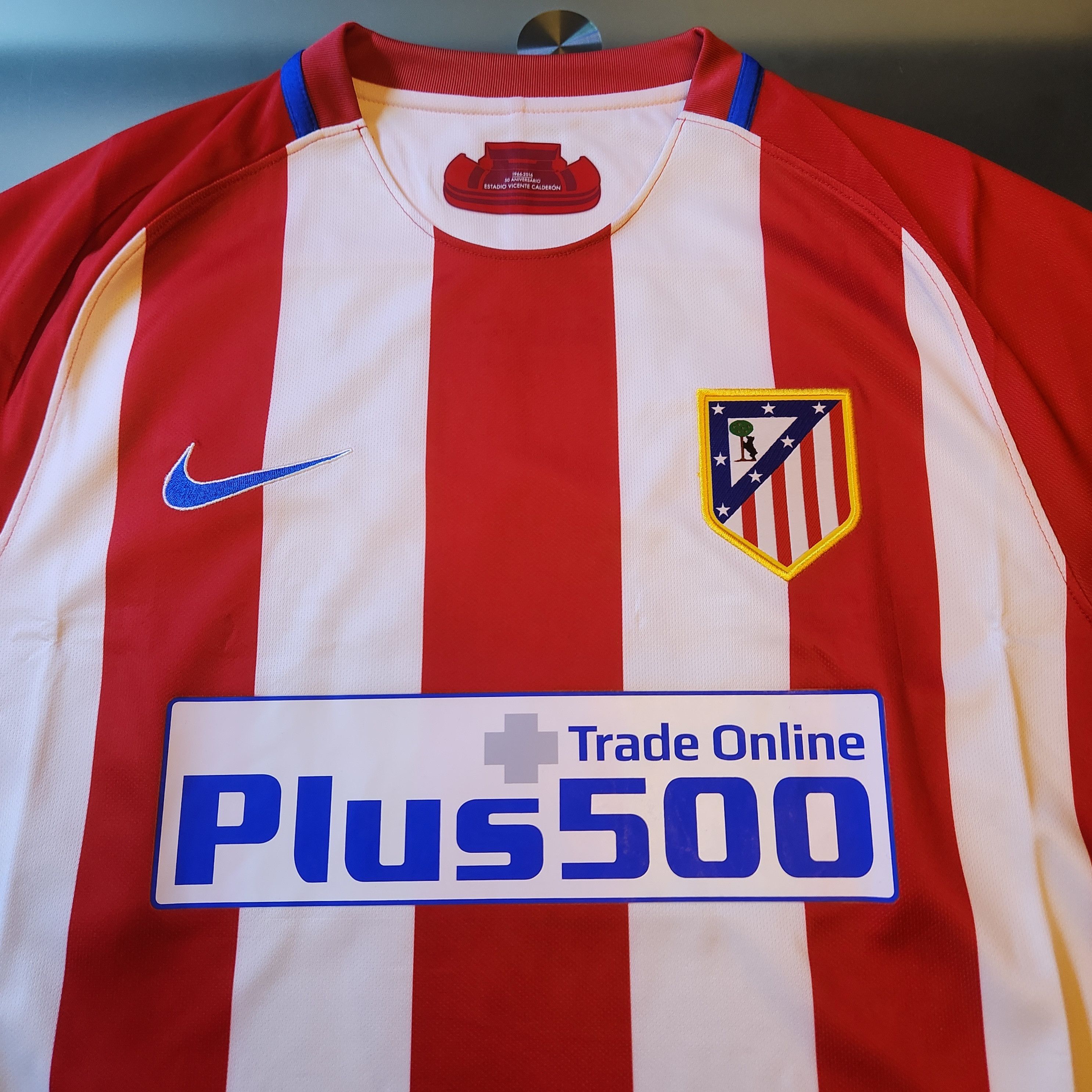 Nike Authentic Atletico Madrid TORRES 2016-2017 16/17 Home Jersey Size US M / EU 48-50 / 2 - 6 Thumbnail