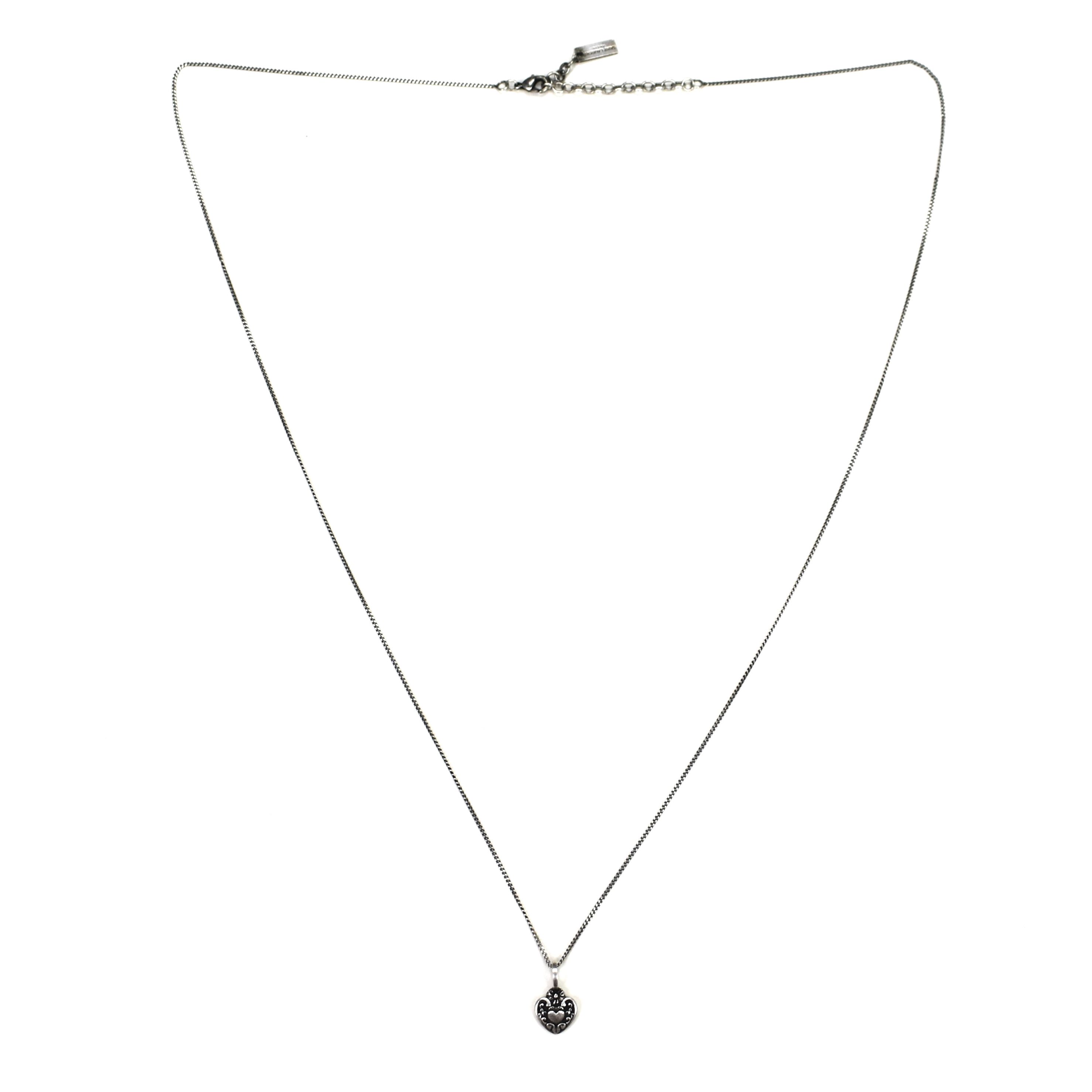 Pre-owned Saint Laurent Silver Victorian Heart Pendant Chain Necklace