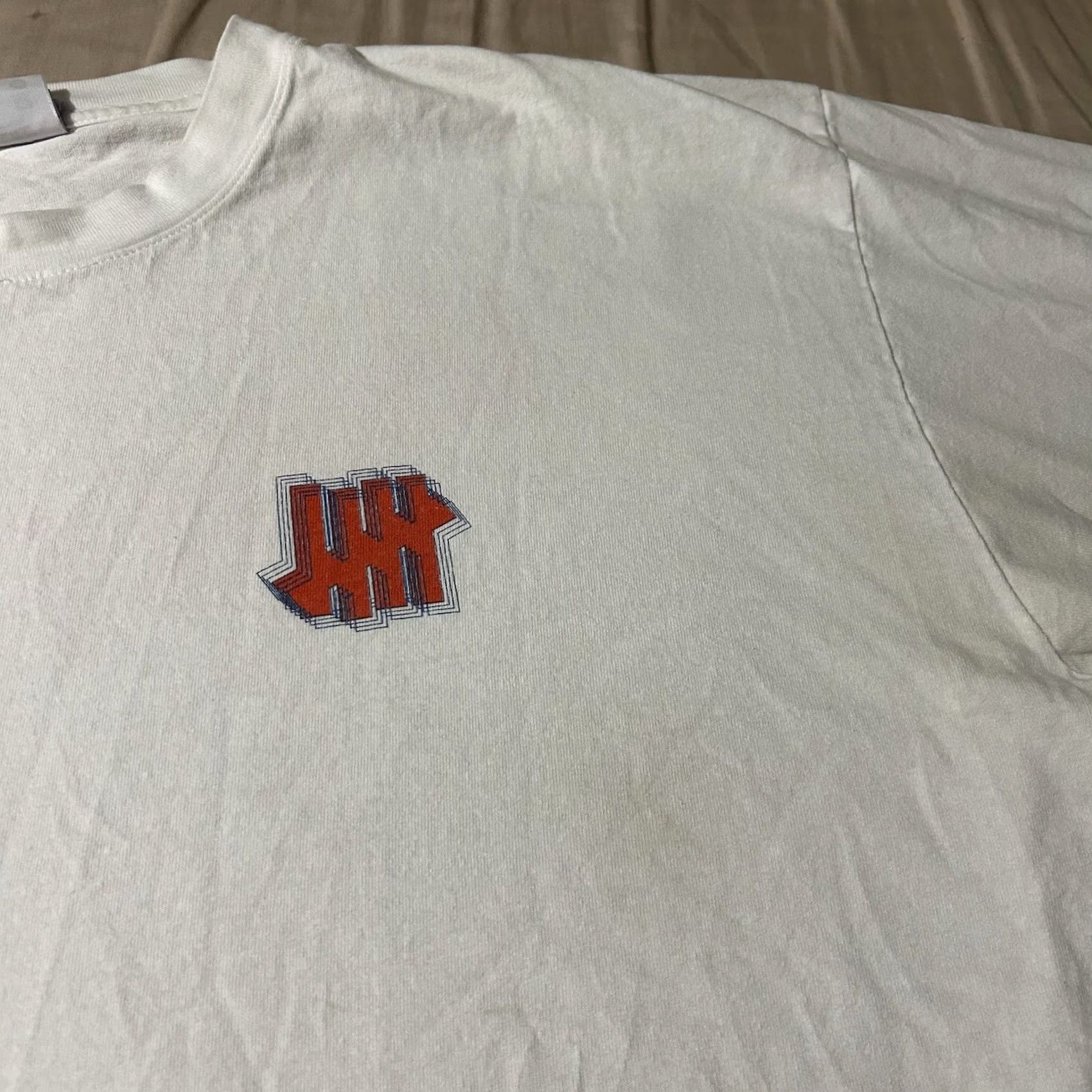 Undefeated Undefeated Spellout Shirt White XL Men T-Shirt Size XL Size US XL / EU 56 / 4 - 3 Thumbnail