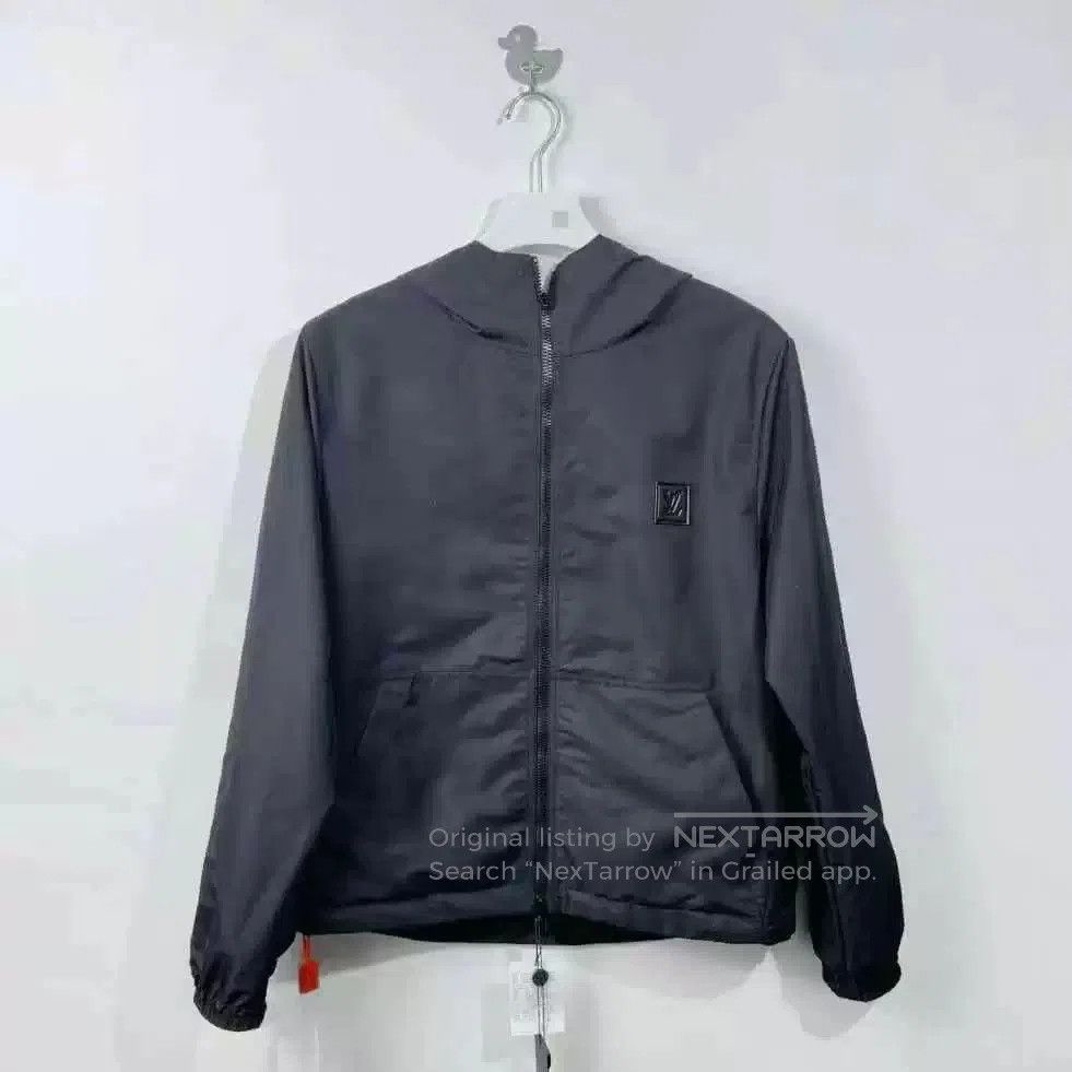 Louis Vuitton Louis Vuitton 25 Logo Reversible Jacket. Size US S / EU 44-46 / 1 - 1 Thumbnail