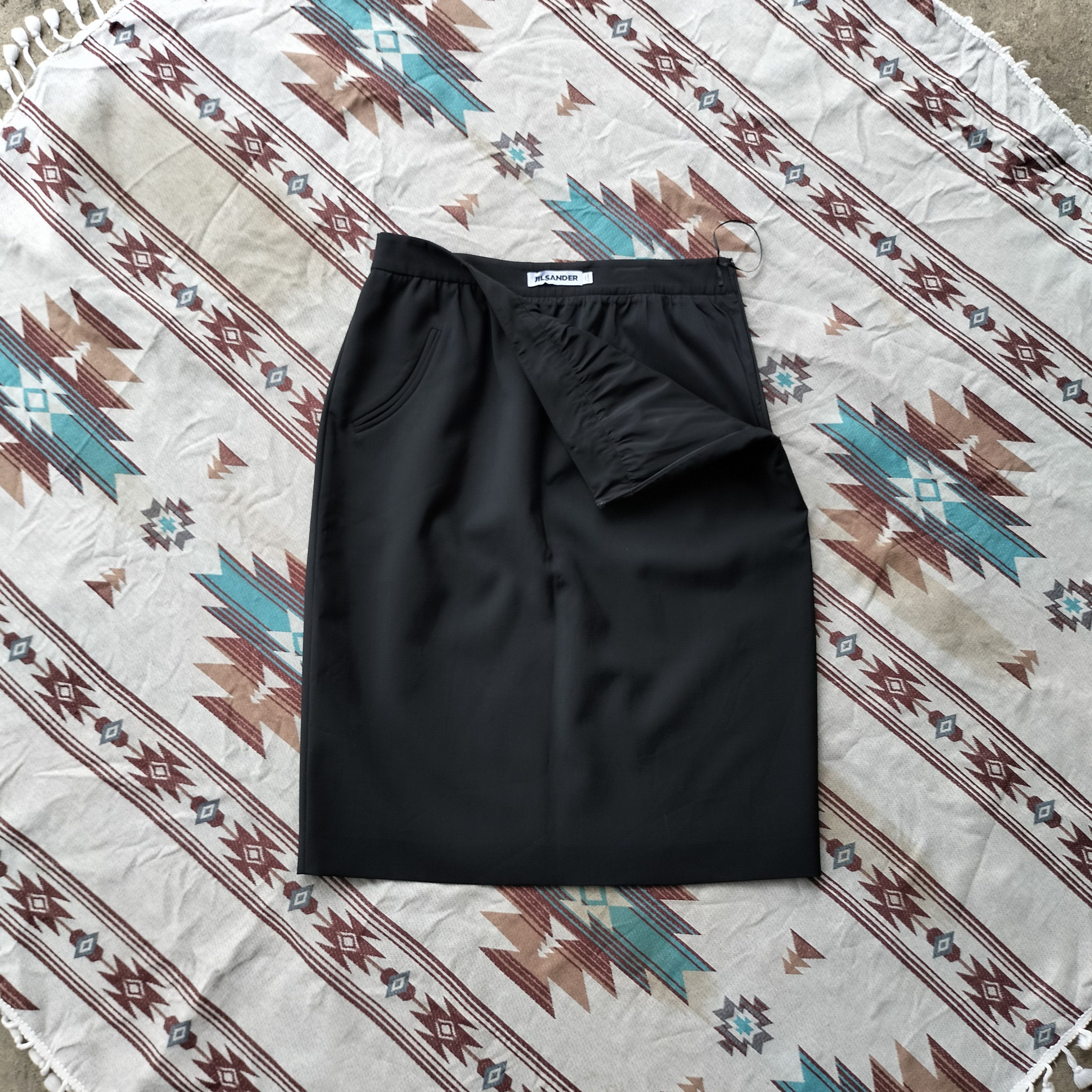 Jil Sander Jil sander black midi skirt Size 30" / US 8 / IT 44 - 2 Thumbnail
