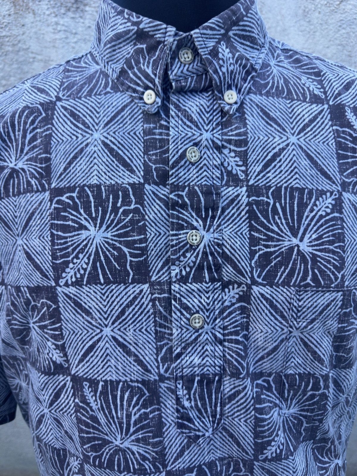 Reyn Spooner PreOwned Reyn Spooner Classic Fit Hawaiian Print Men's L Size US L / EU 52-54 / 3 - 3 Thumbnail