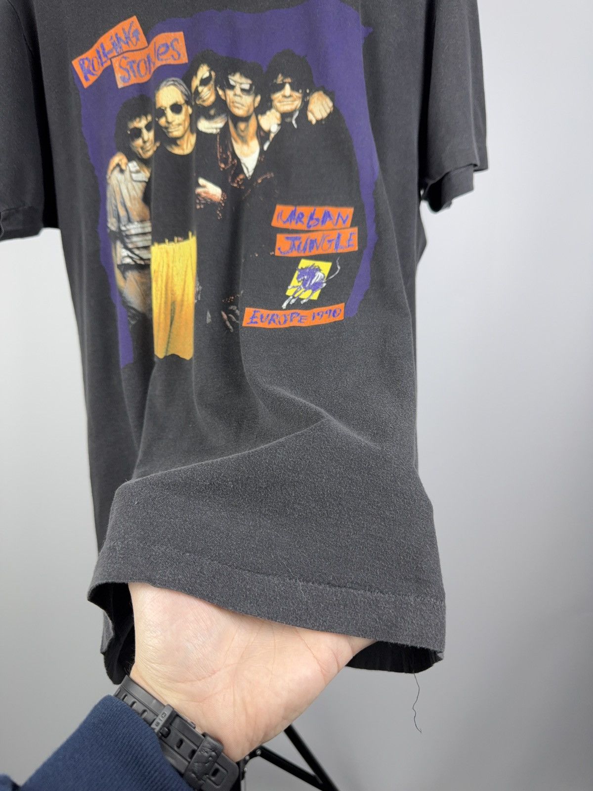 Band Tees × The Rolling Stones × Vintage Vintage 90's Faded The Rolling Stones 1990 Tour T-shirt Size US L / EU 52-54 / 3 - 3 Thumbnail