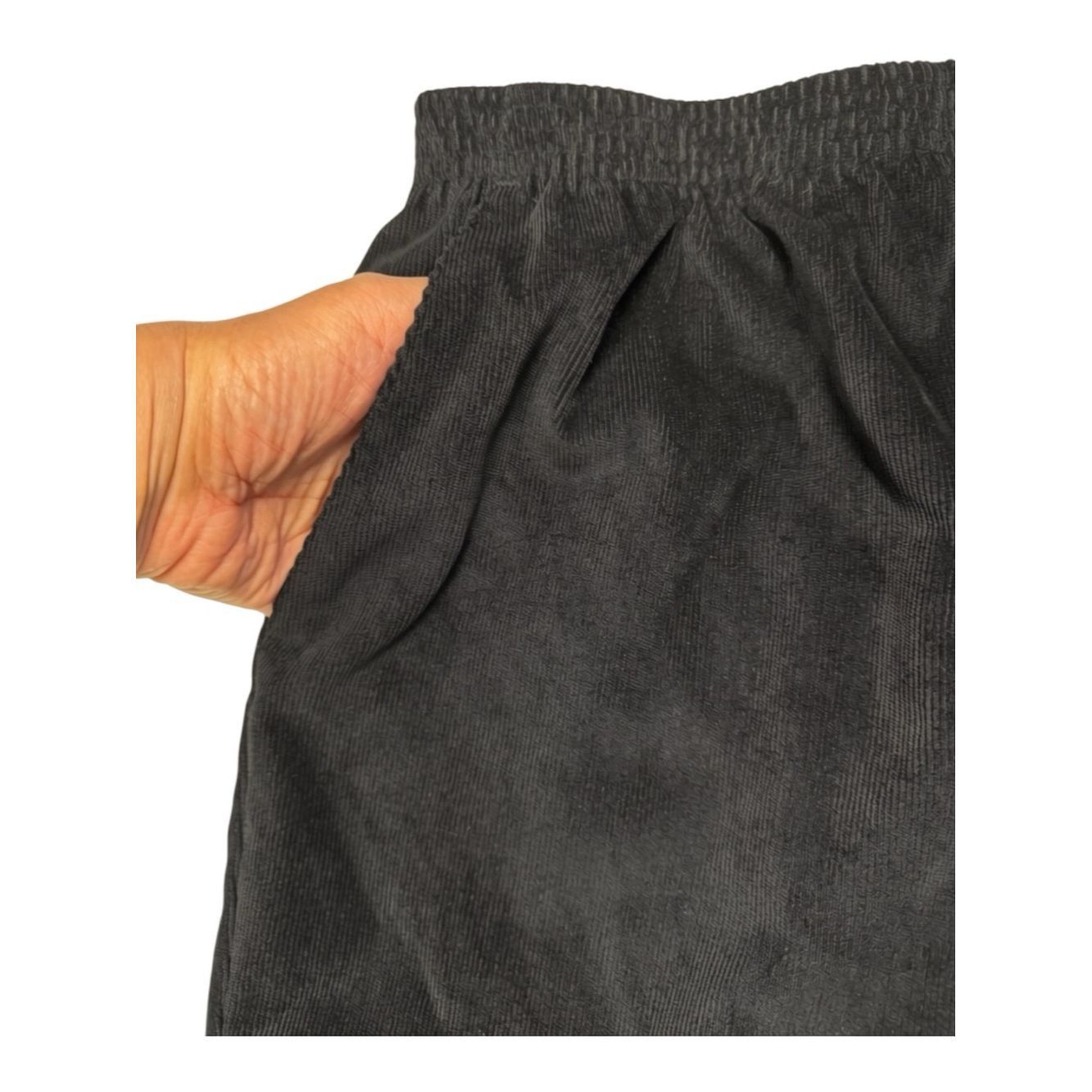 Other Alfred Dunner Sleek Corduroy Pull-on Black Pants Size 16 Size 38" / US 16 / IT 52 - 5 Thumbnail
