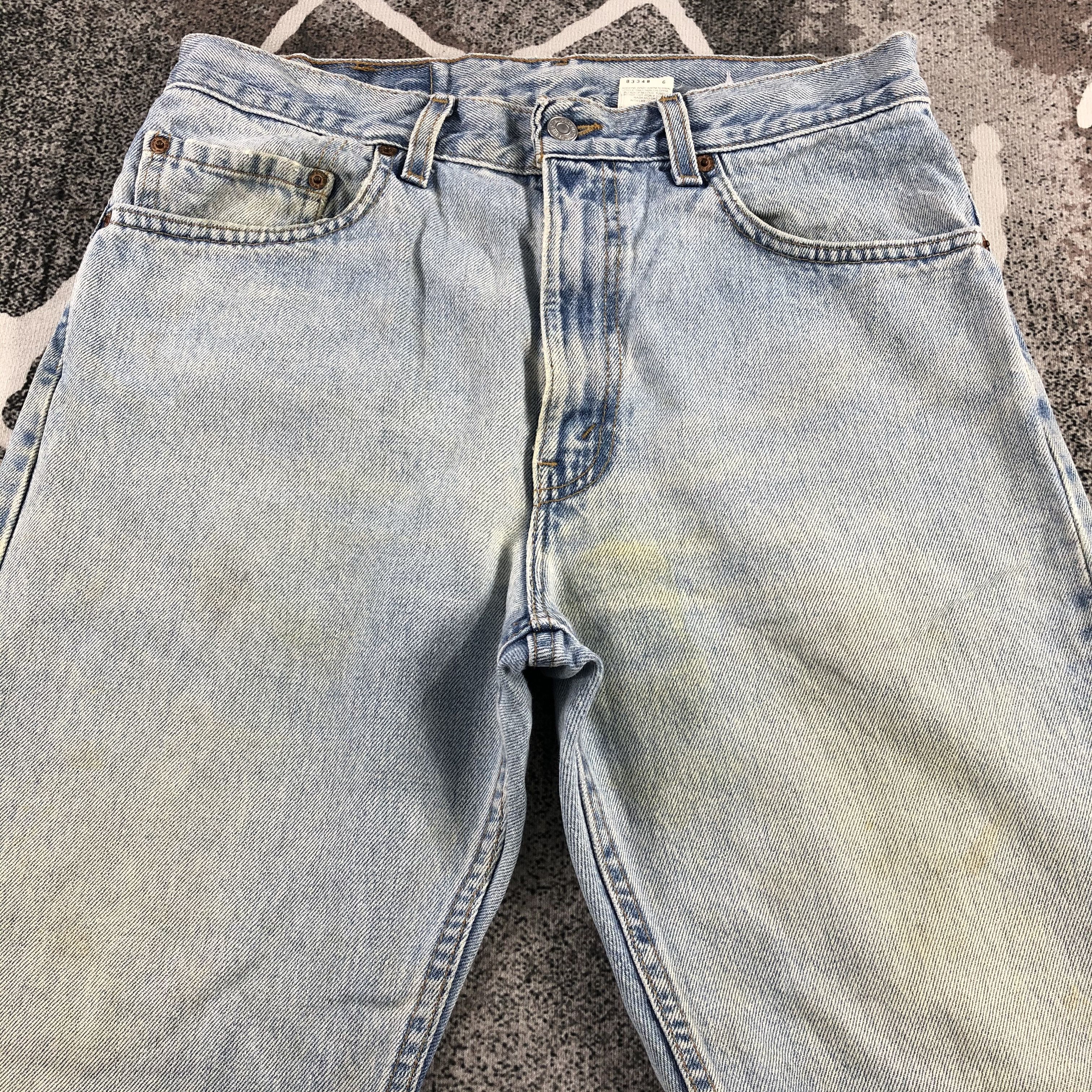 Levi's Vintage Levi's 505 Jeans Medium Wash Denim KJ798 Size US 32 / EU 48 - 3 Thumbnail