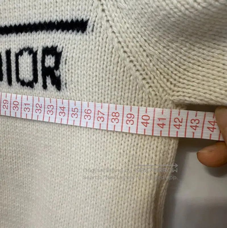 Dior Dior Women's White Wool Short Sleeve Sweater . Size M / US 6-8 / IT 42-44 - 7 Thumbnail