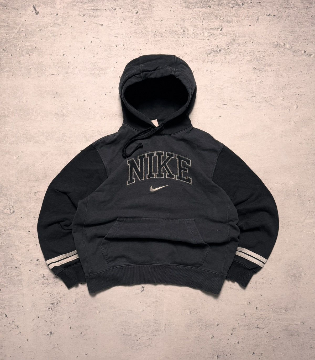 Nike × Vintage NIKE VINTAGE CENTER LOGO OVERSIZE BOXY HOODIE Size US M / EU 48-50 / 2 - 1 Thumbnail