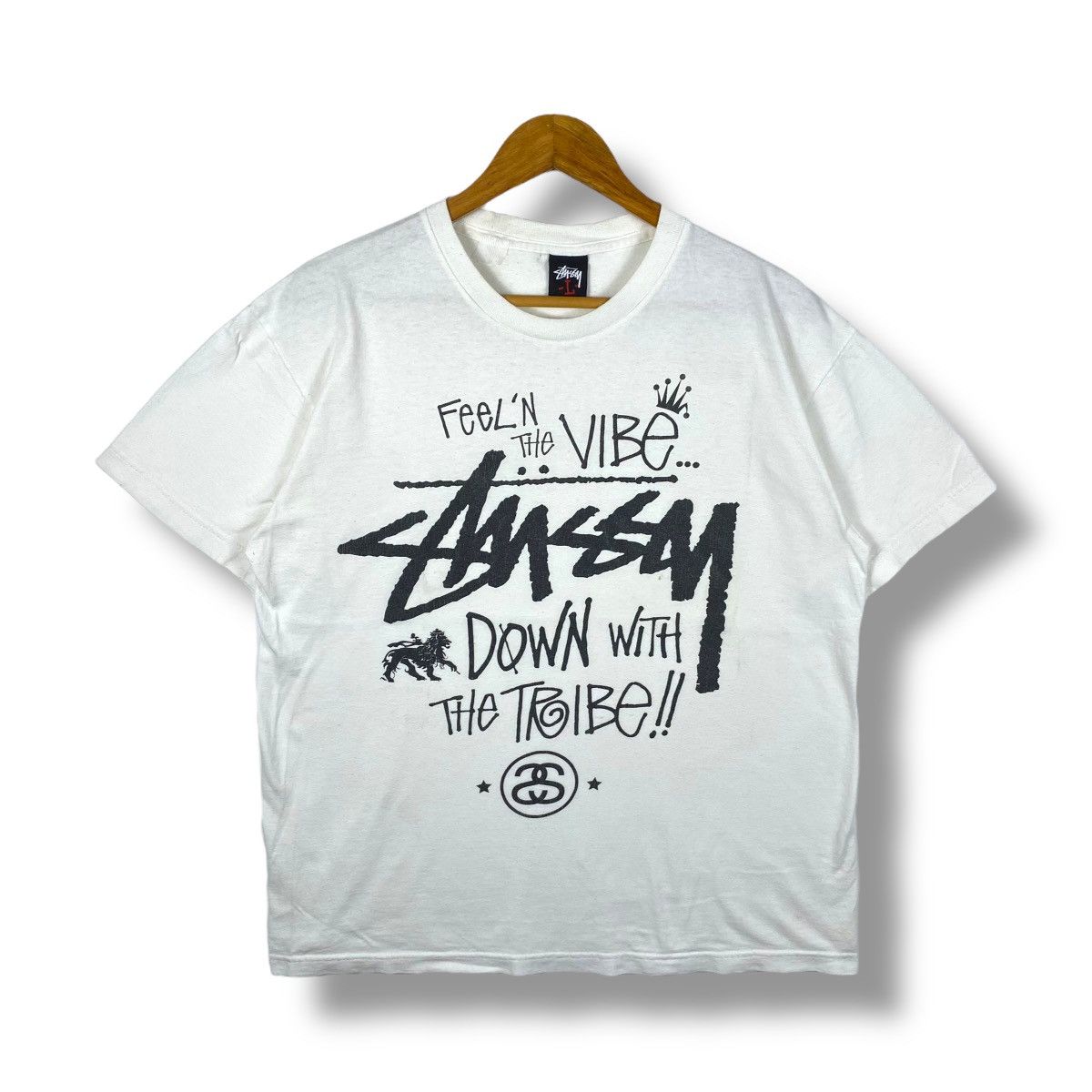 Stussy Vintage 00's STUSSY Down With The Tribe Graphic Tee Shirt Size US L / EU 52-54 / 3 - 1 Thumbnail