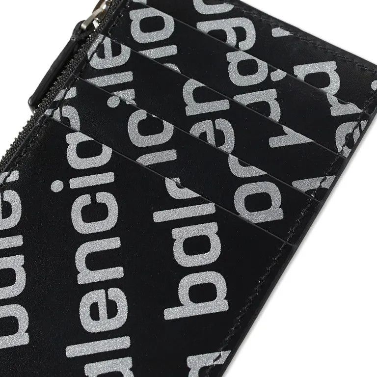 Balenciaga o1la1rc1a0924 Size: OS / Case Keychain Reflective Allover Size ONE SIZE - 3 Thumbnail