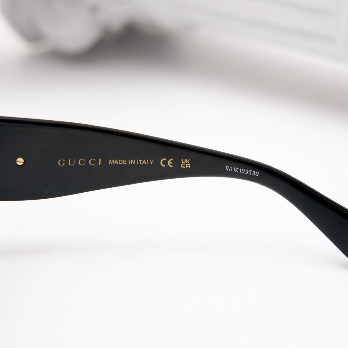 Gucci GUCCI GG1975S 001 SUNGLASSES Size ONE SIZE - 4 Thumbnail