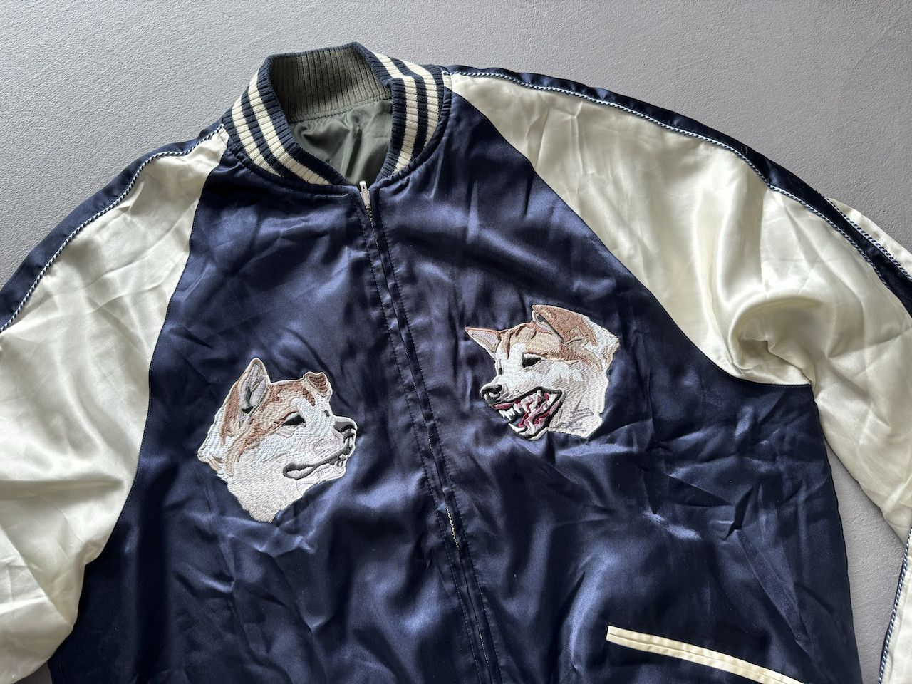 Japanese Brand × Vanquish Vanquish Reversible Souvenir Bomber Jacket, Dogs Embroidery Size US L / EU 52-54 / 3 - 2 Thumbnail