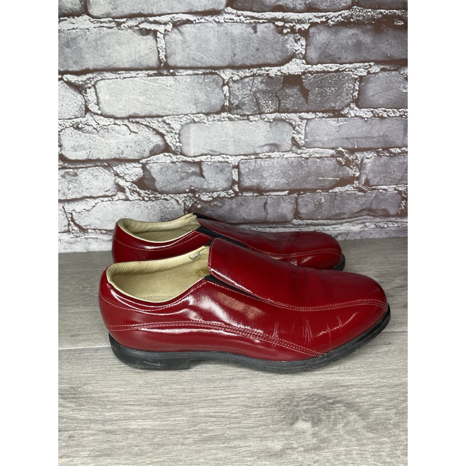 Nike Nike Air Verdana Last Red Patent Leather Slip On Golf Shoes Size US 10 / IT 40 - 9 Thumbnail