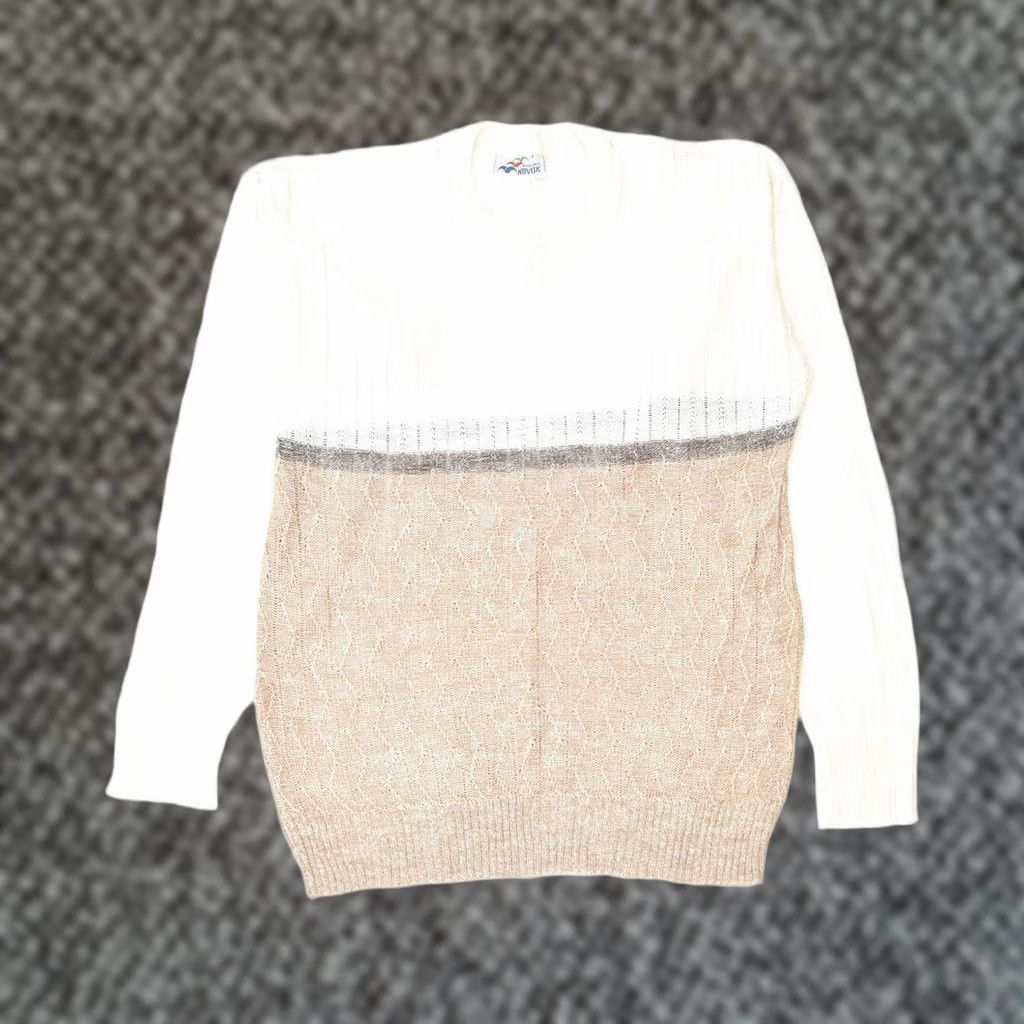 Vintage VINTAGE NUVITA Womens Jumper Sweater Large UK 16 Beige Colourblock Linen Crew Neck Size L / US 10 / IT 46 - 1 Thumbnail