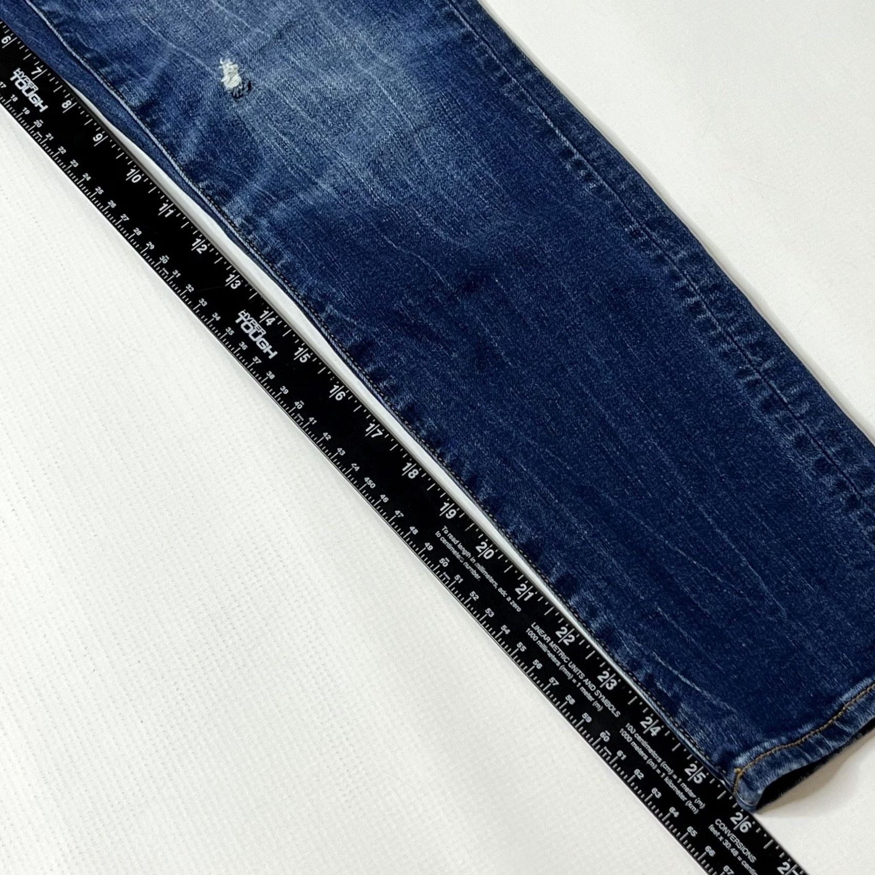American Eagle Outfitters AE American Eagle Airflex Slim Jeans MEN’S 26x28 Dark Wash Ripped Blue Slim Fit 5-Pocket Denim Pocketed Belt Loops Boys Mens Girls Womens Size US 26 / EU 42 - 5 Thumbnail