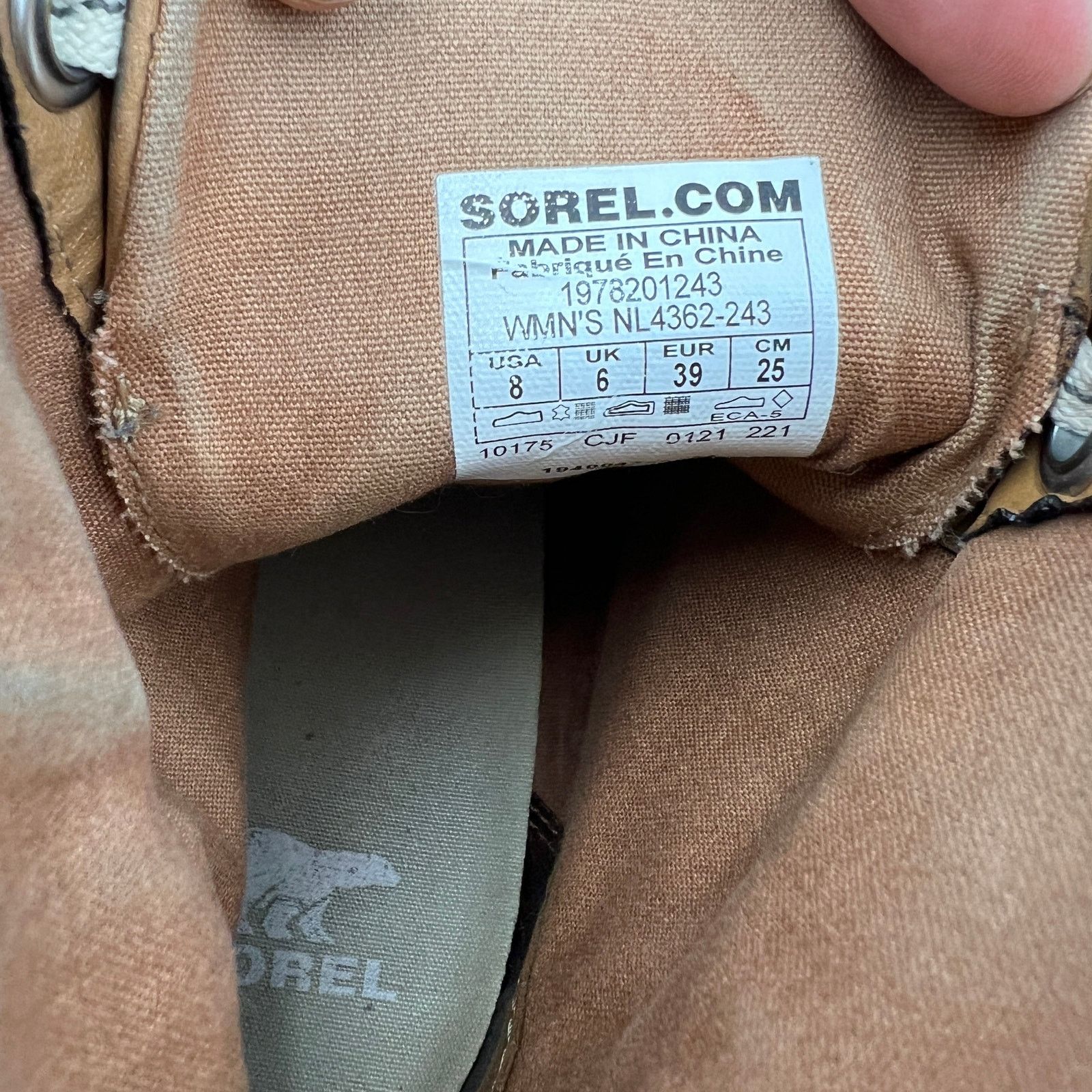 SOREL Sorel Joan of Arctic Wedge III Lexie Bootie Tan Nubuck Size US 8 / IT 38 - 3 Thumbnail