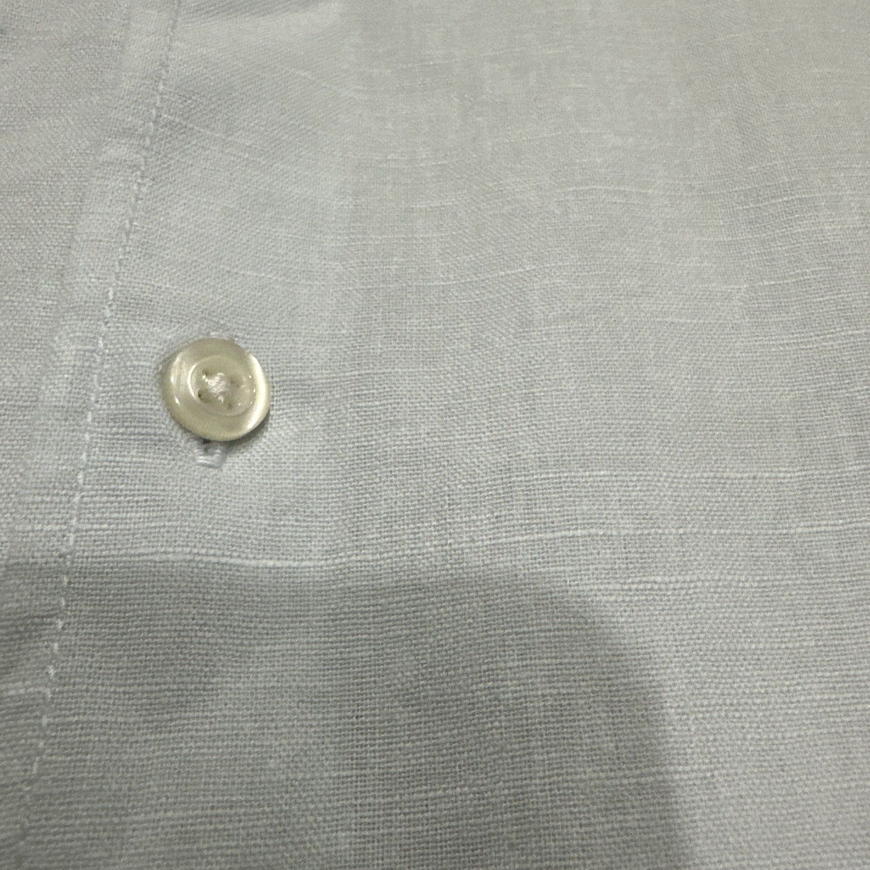 Old Navy Old Navy Button-Up Shirt 2XL Light Blue Short Sleeve Linen / Cotton Casual Men’s Shirt Size US XXL / EU 58 / 5 - 4 Thumbnail
