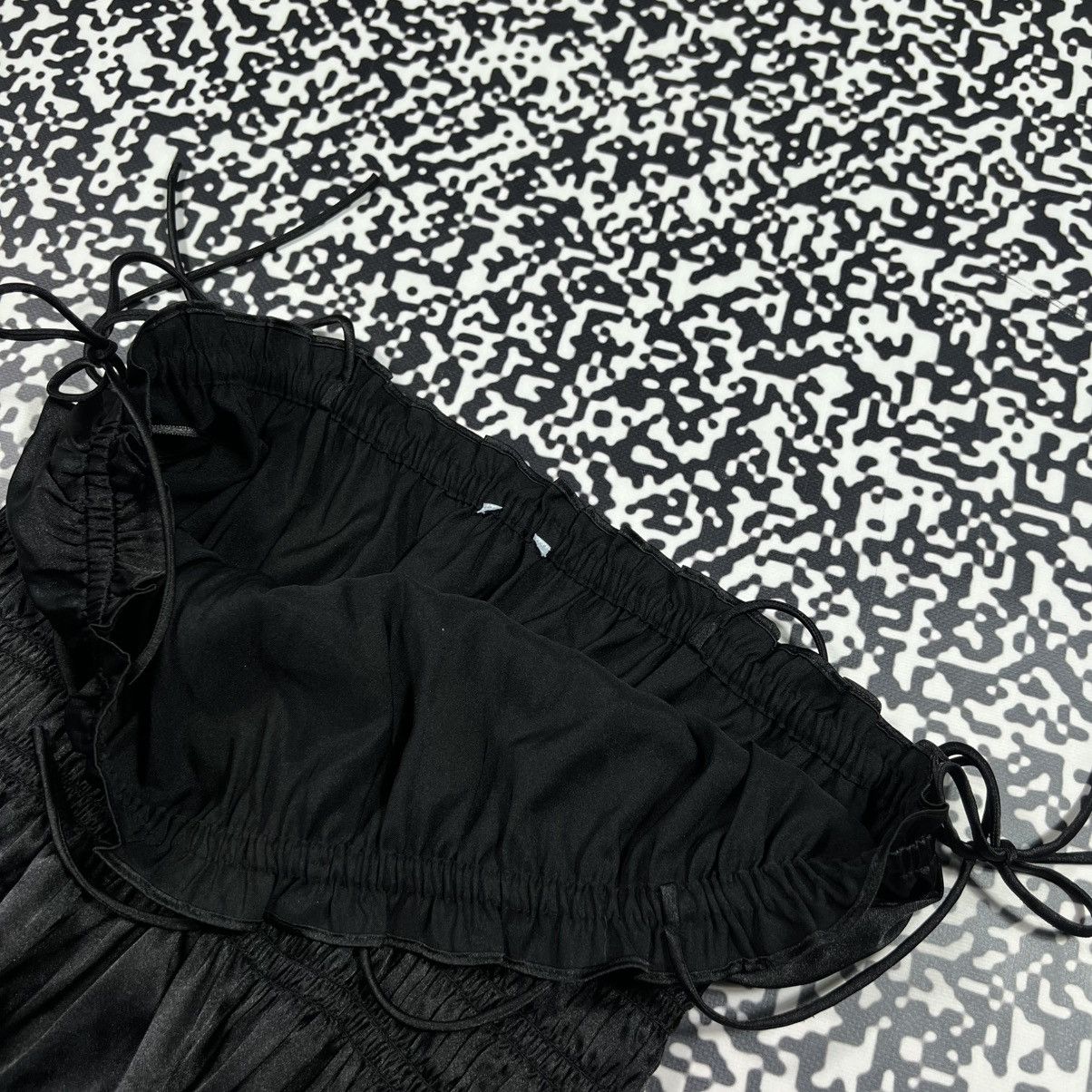 Japanese Brand Vintage Y2K Japanese Retro Style Flared Basic Tank Top Size L / US 10 / IT 46 - 12 Thumbnail