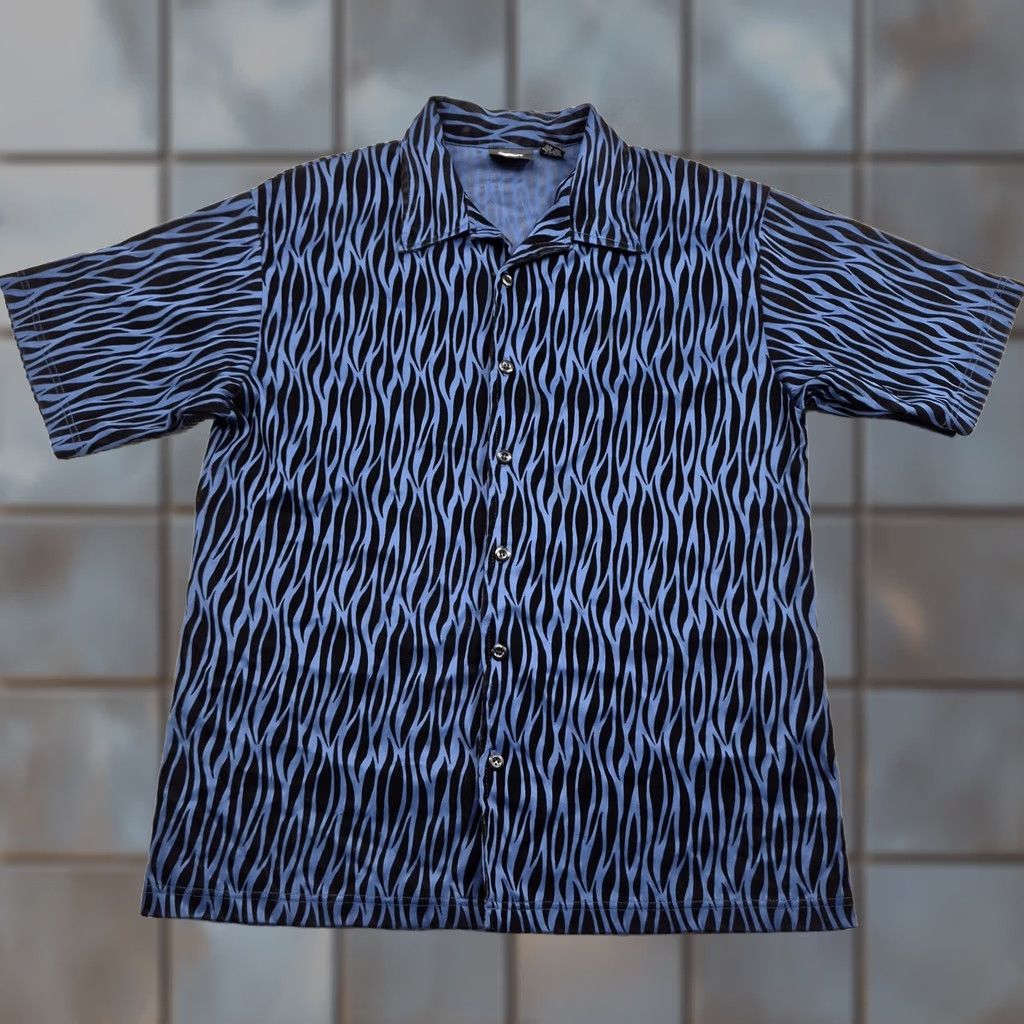 Velour Street Culture Button Up Shirt Mens XL Multicolor Graphic Print Casual Short Sleeve Velour Texture Size US XL / EU 56 / 4 - 1 Thumbnail
