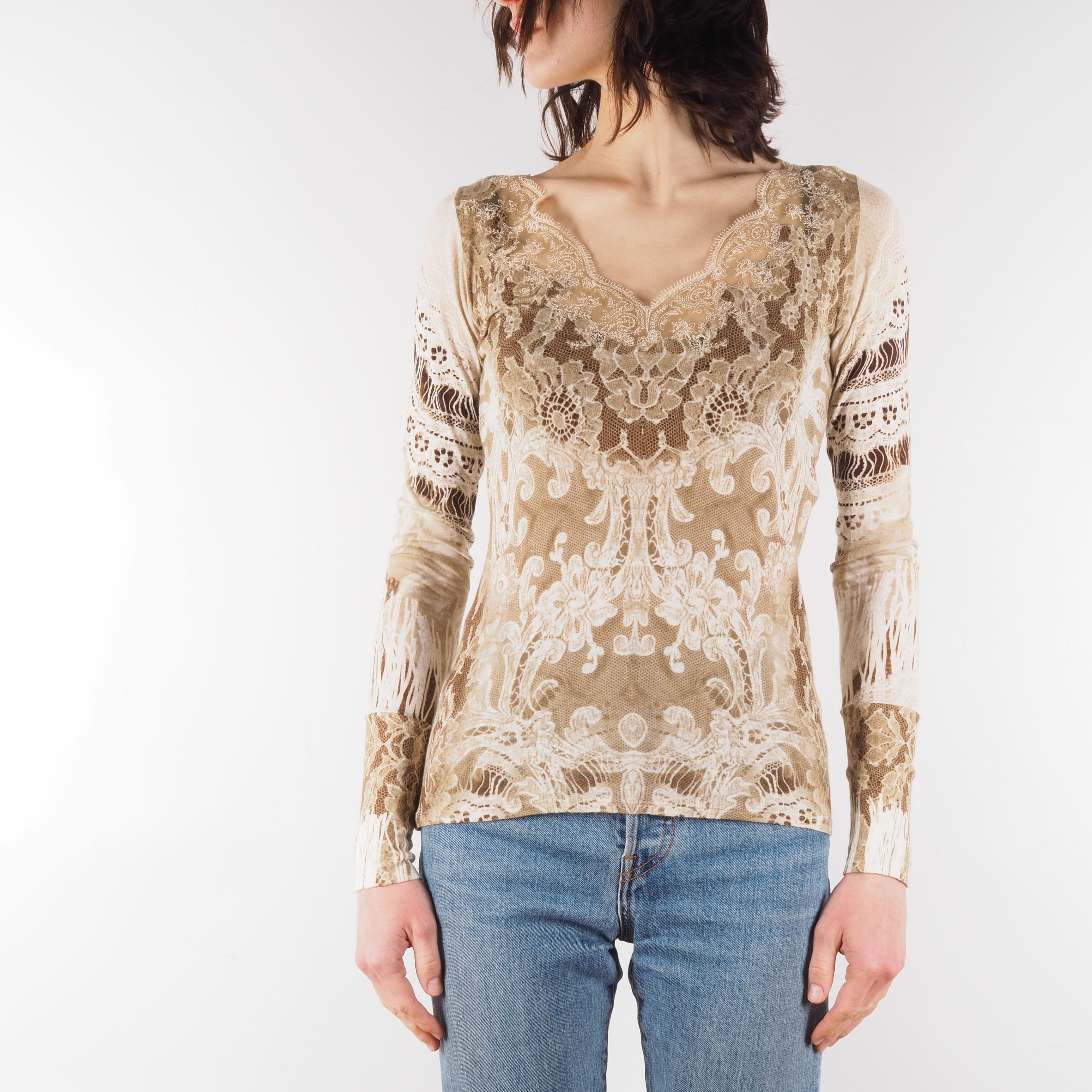 Roberto Cavalli Roberto Cavalli Class Vintage Floral Lace Top Blouse Size M / US 6-8 / IT 42-44 - 2 Thumbnail