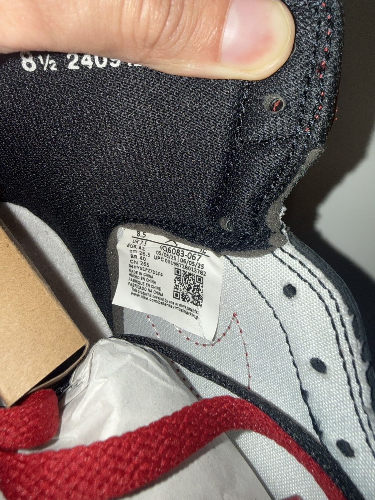 Jordan Brand Air Jordan 1 Retro High '85 OG SP 'Bred / Banned' 2025 Size US 8.5 / EU 41-42 - 10 Thumbnail