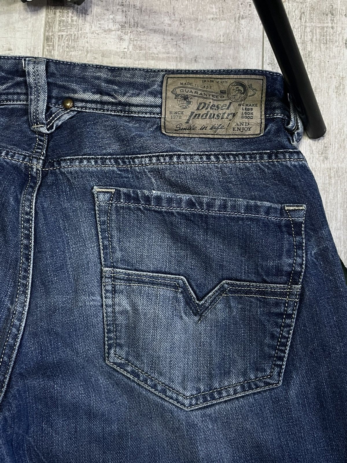 Diesel Diesel Y2K Distressed Denim Jeans 00’s Fabric Fade RARE Size US 34 / EU 50 - 5 Thumbnail