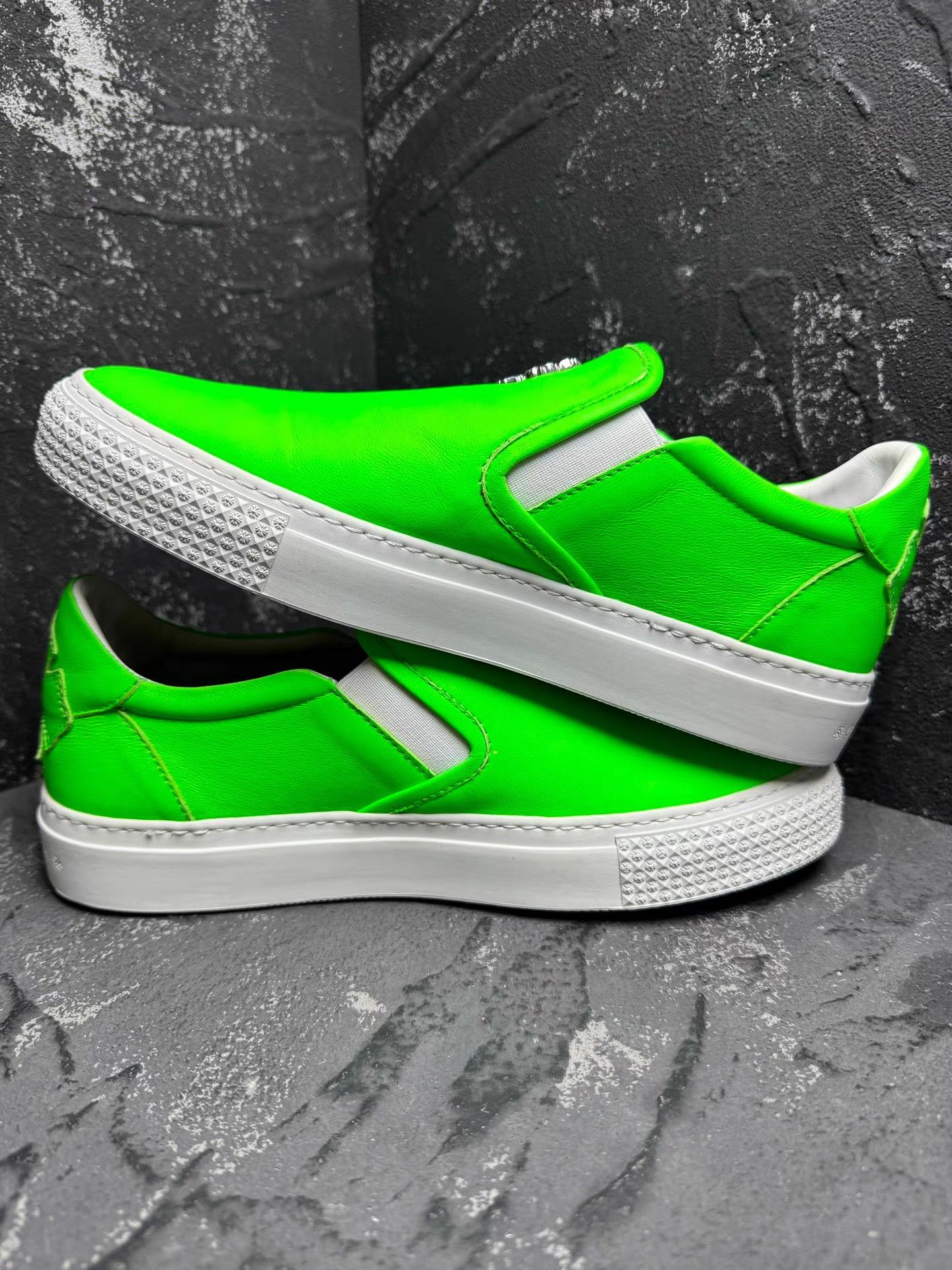 Chrome Hearts Chrome Hearts Fluorescent Green Flame Cross Sneakers Q10 Size US 6 / EU 39 - 6 Thumbnail