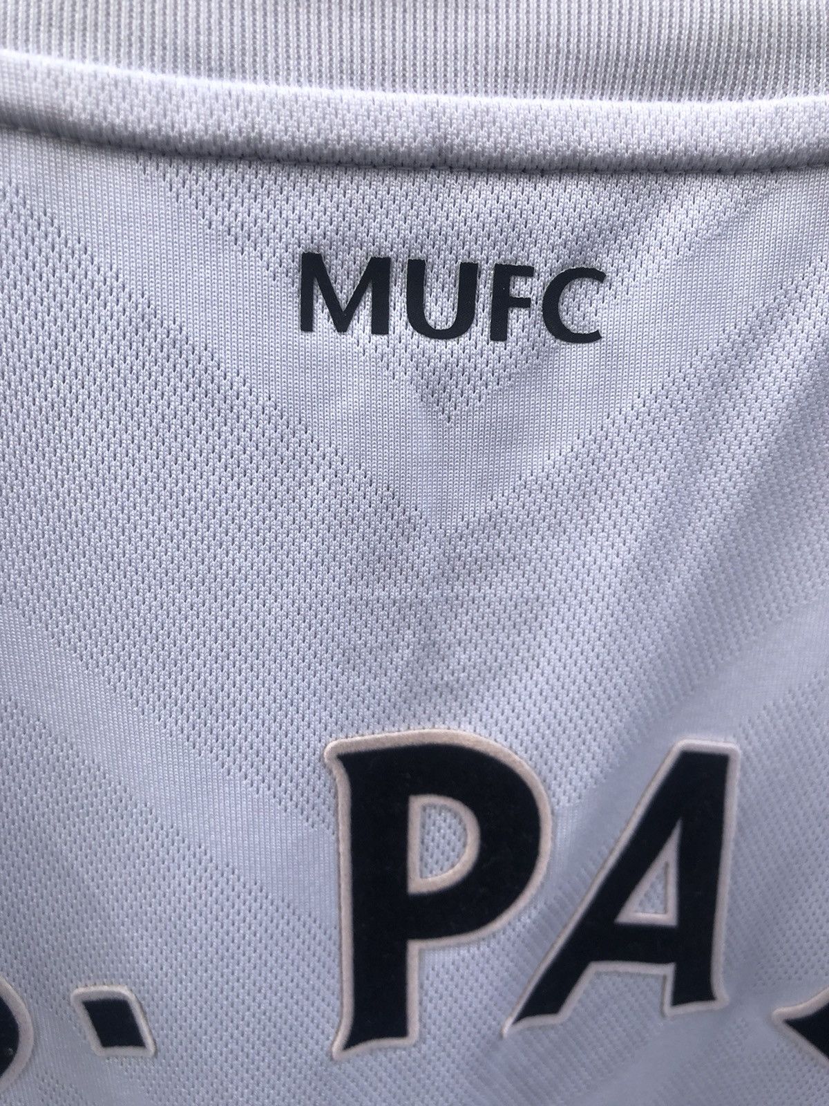 Nike Vintage 2010-2011 Manchester United Away Jersey #13 J.S Park Size US M / EU 48-50 / 2 - 7 Thumbnail