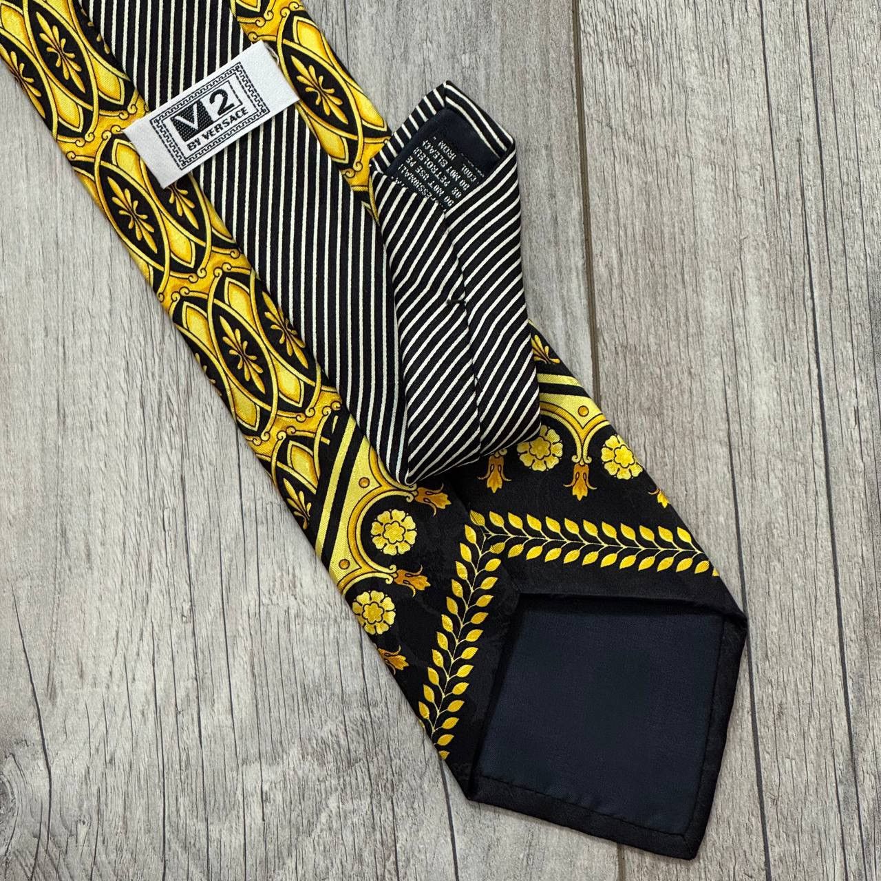 Versace Vintage Versace Barocco Print V2 Silk Tie Size ONE SIZE - 1 Thumbnail
