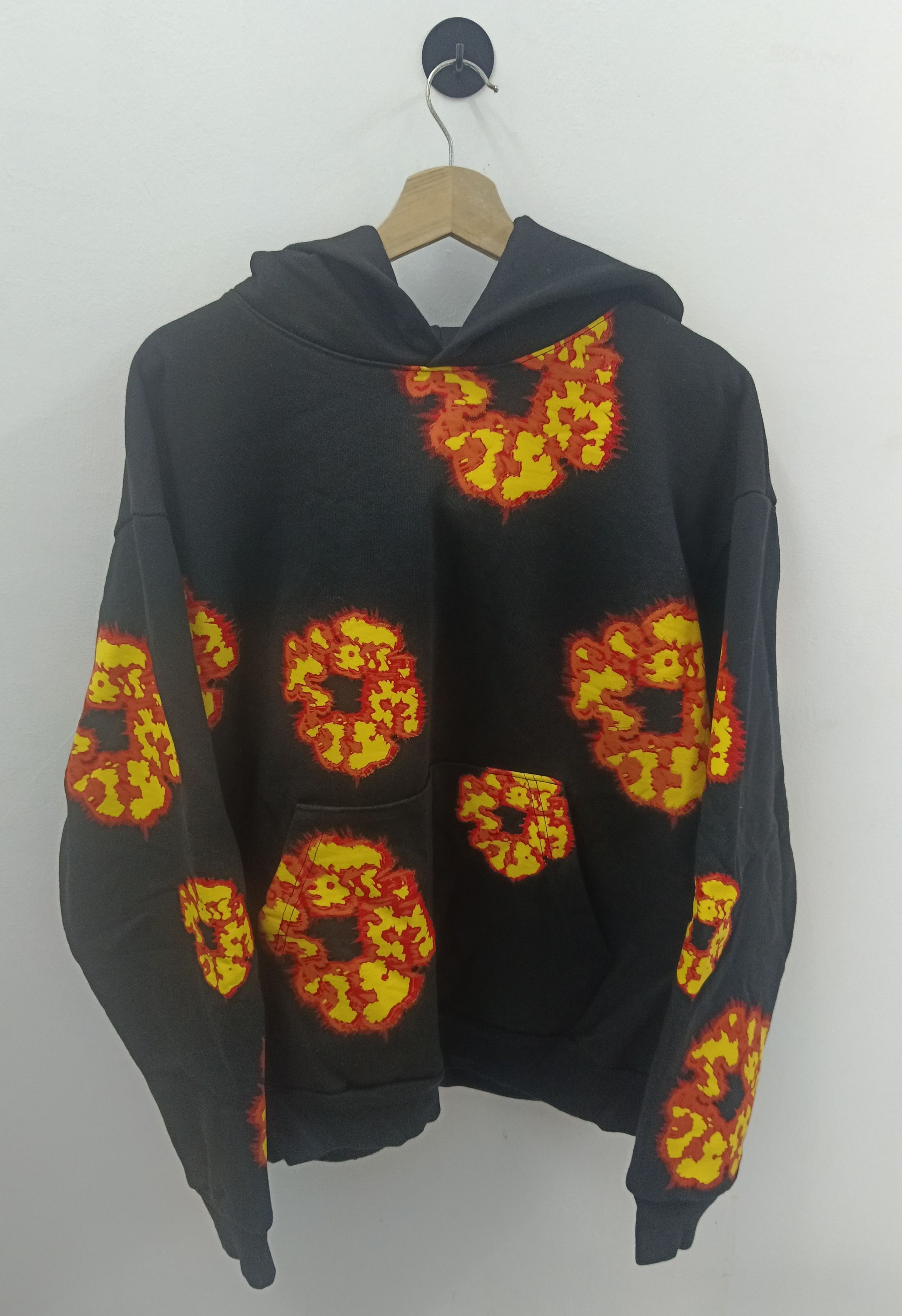 DENIM TEARS Denim Tears x Offset "Flame" Wreath Pullover Hoodie Black Size US M / EU 48-50 / 2 - 2 Thumbnail