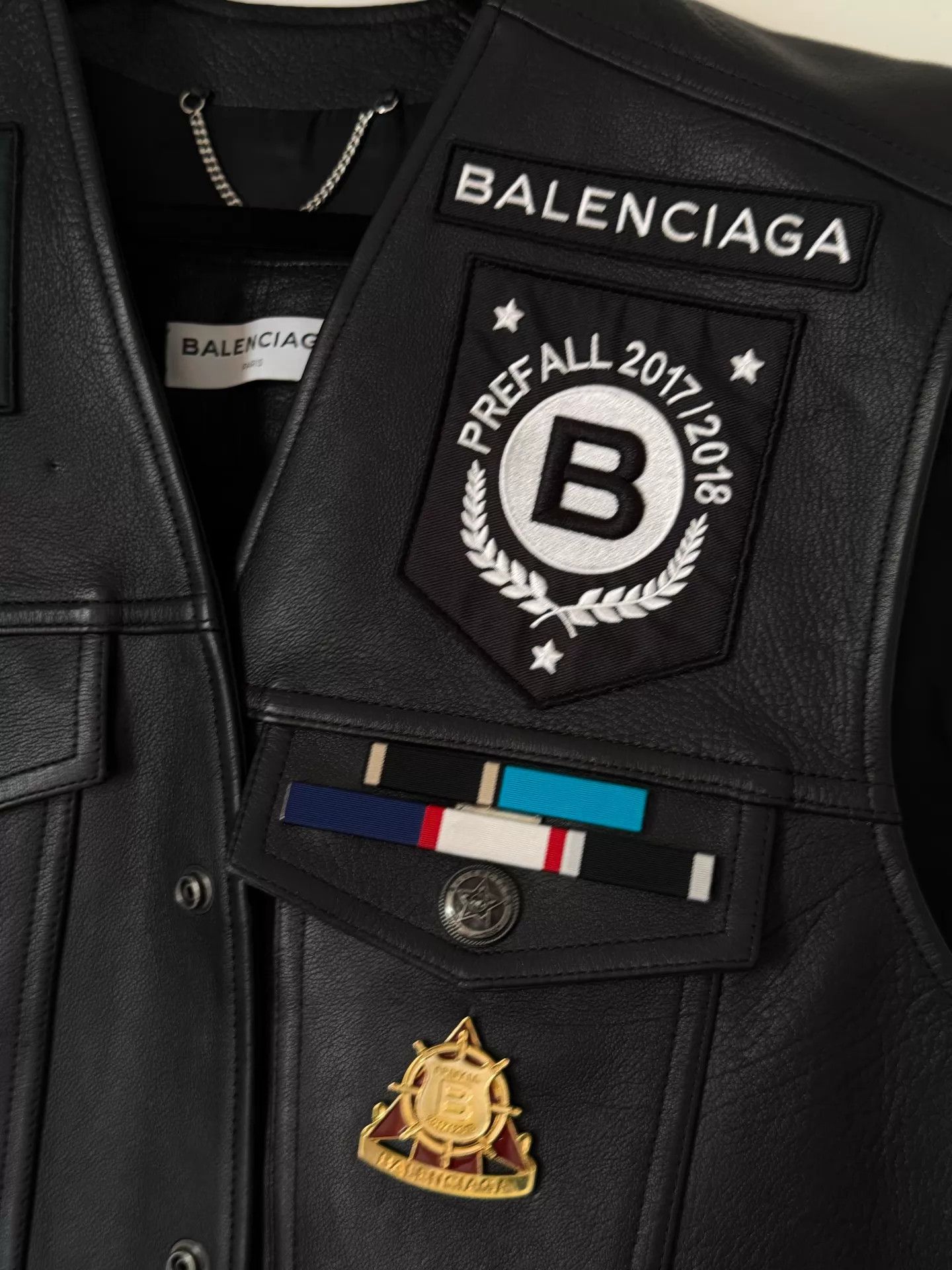 Balenciaga Balenciaga Rare Archive Leather Vest Size 34 Size US XXS / EU 40 - 5 Thumbnail