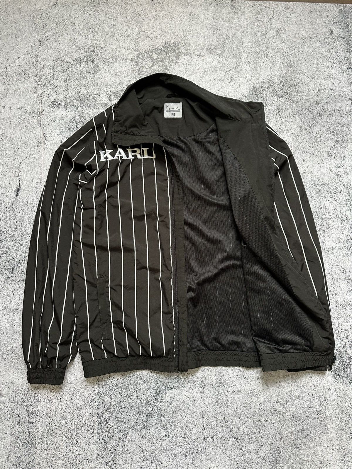 Karl Kani Vintage Karl Kani Zip Jacket Big Logo White Size US M / EU 48-50 / 2 - 8 Thumbnail
