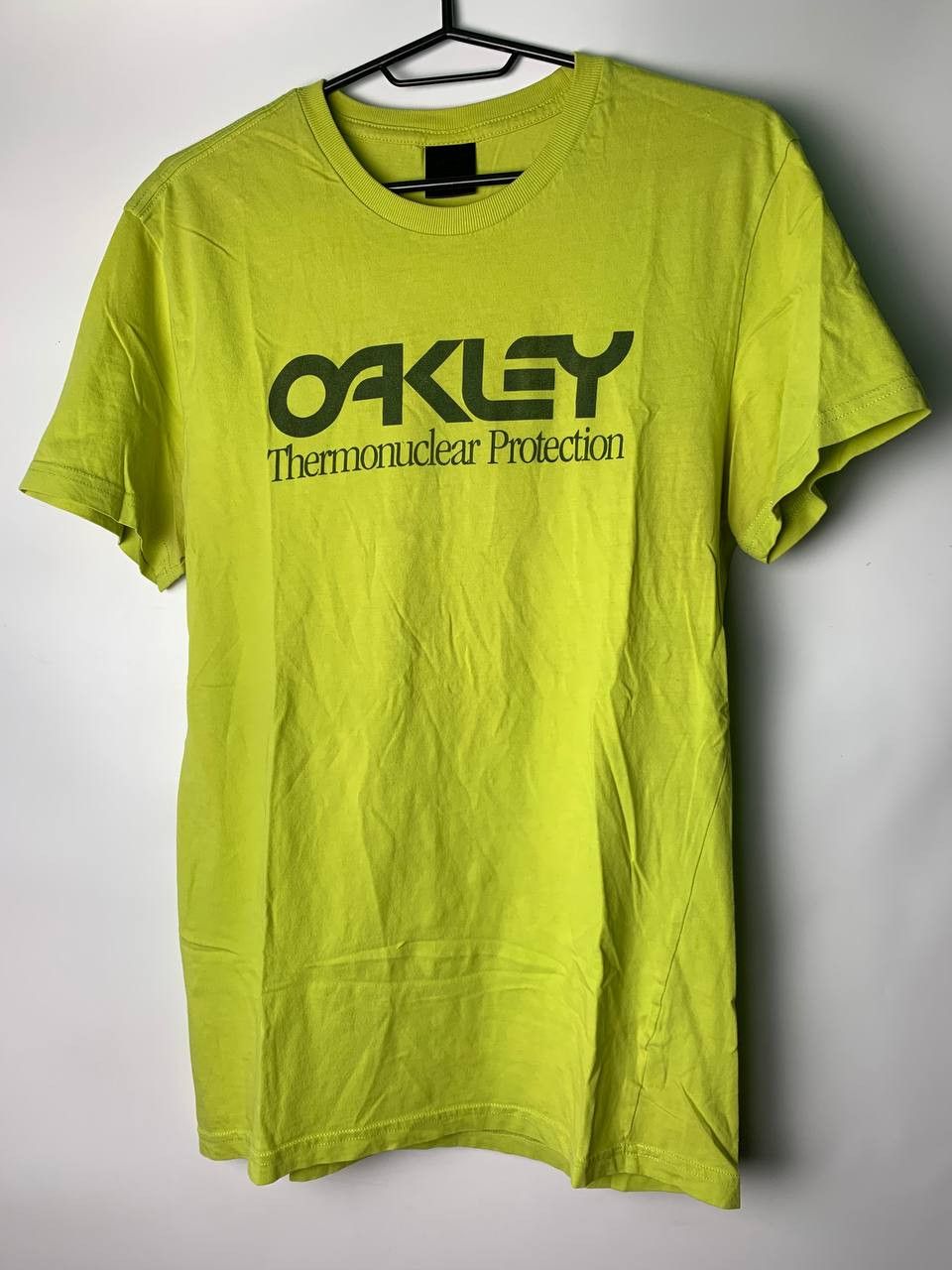 Oakley Vintage OAKLEY Thermonuclear Protection T shirt size L Size US L / EU 52-54 / 3 - 1 Thumbnail