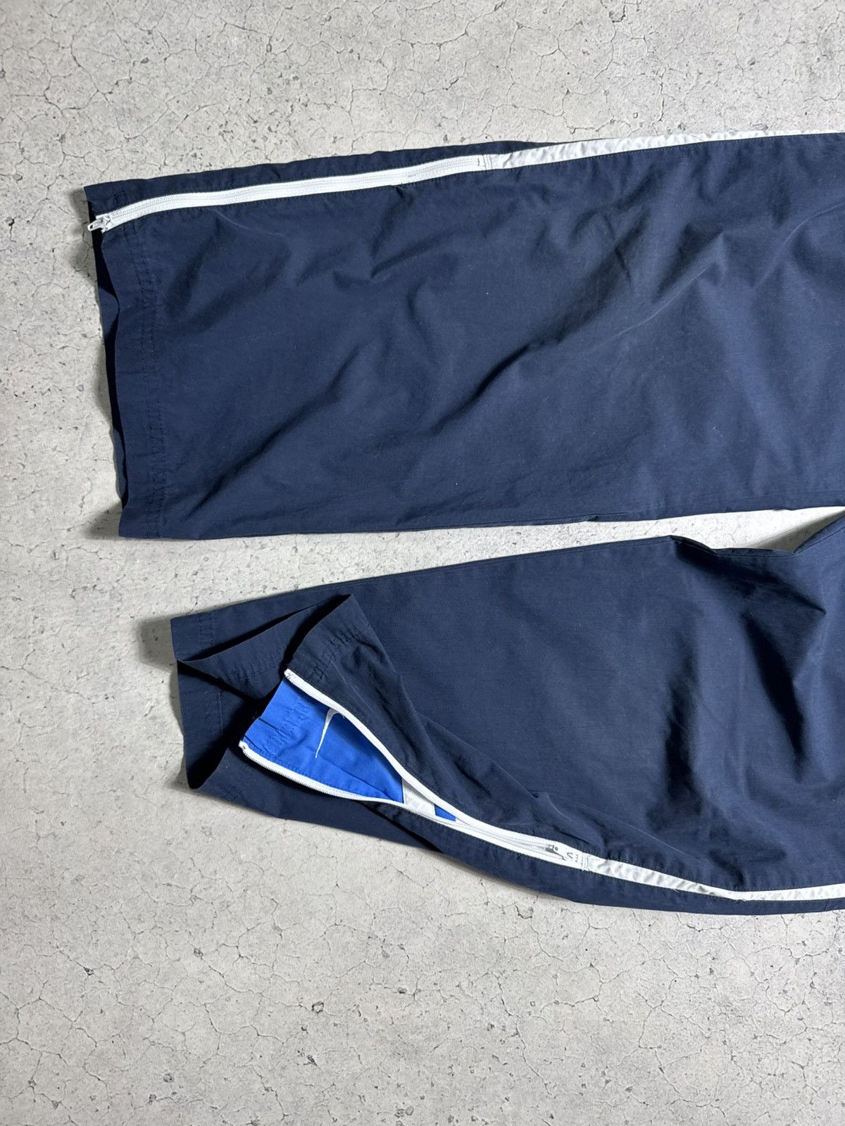 Nike Nike Vintage Nylon Baggy Track Pants Swoosh Drill TN Size US 34 / EU 50 - 2 Thumbnail