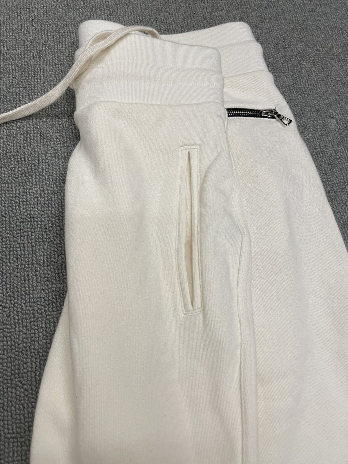 John Elliott John Elliott Cotton Sweatpants Size US 27 - 8 Thumbnail